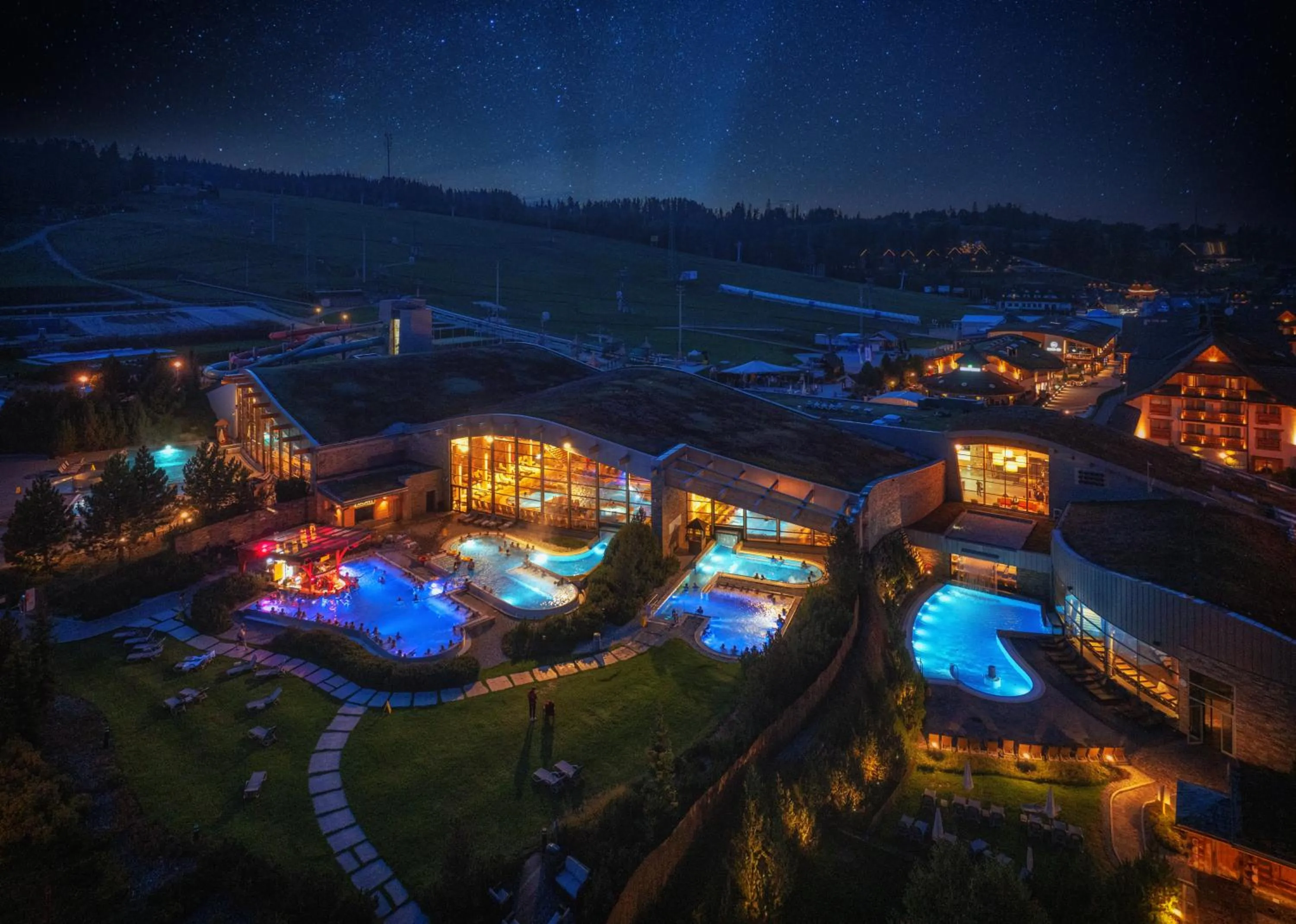 Property building in Hotel Bania Thermal & Ski