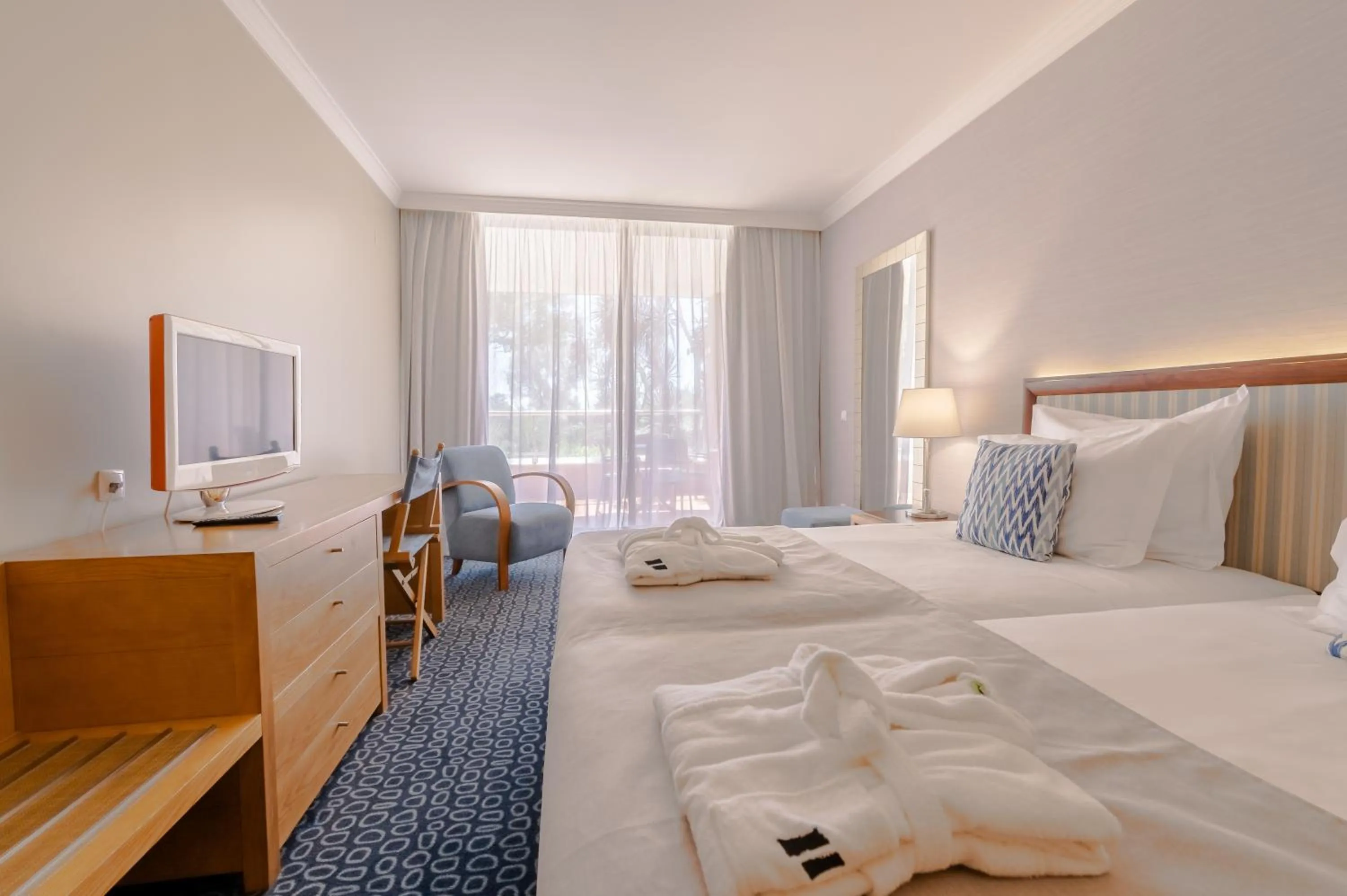 Bedroom, Bed in Pestana Alvor Park Suites Hotel