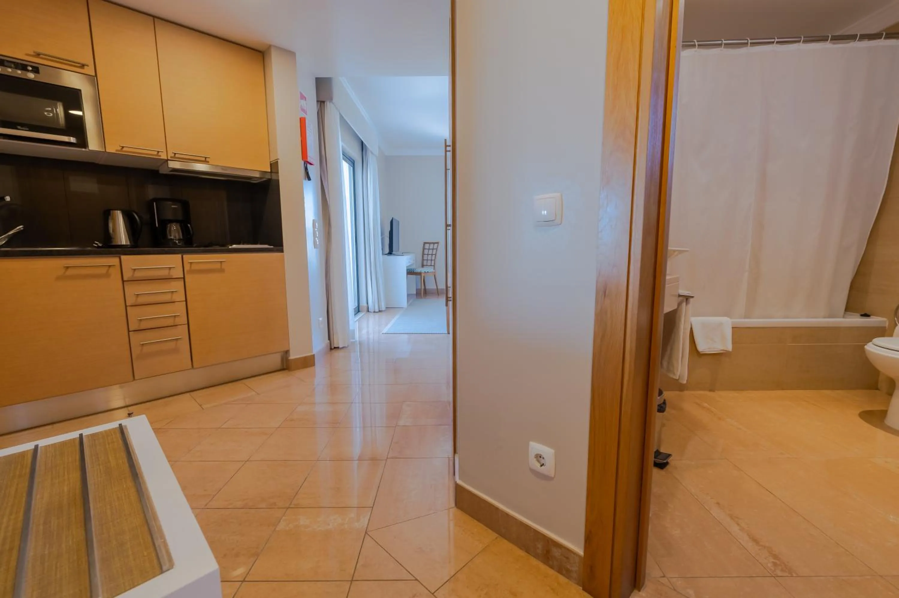 Kitchen or kitchenette in Pestana Alvor Park Suites Hotel