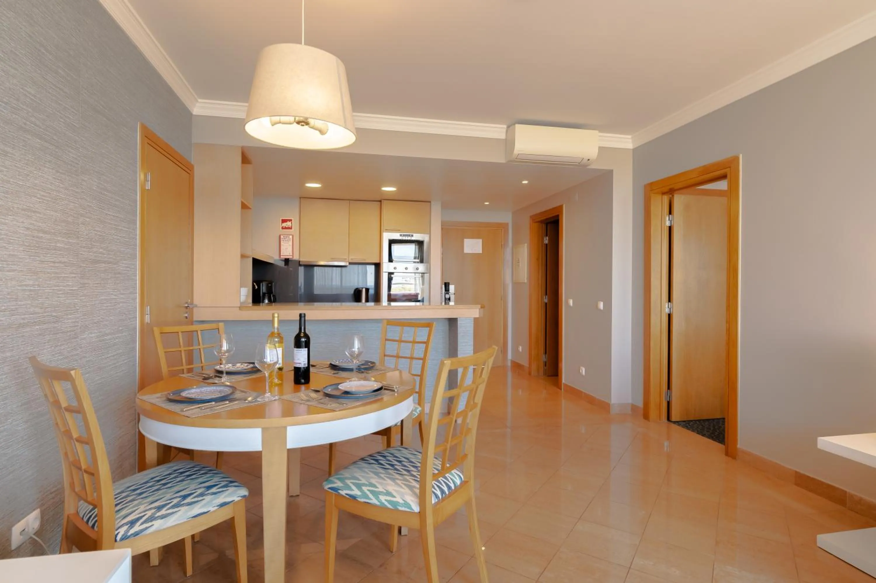 Living room in Pestana Alvor Park Suites Hotel