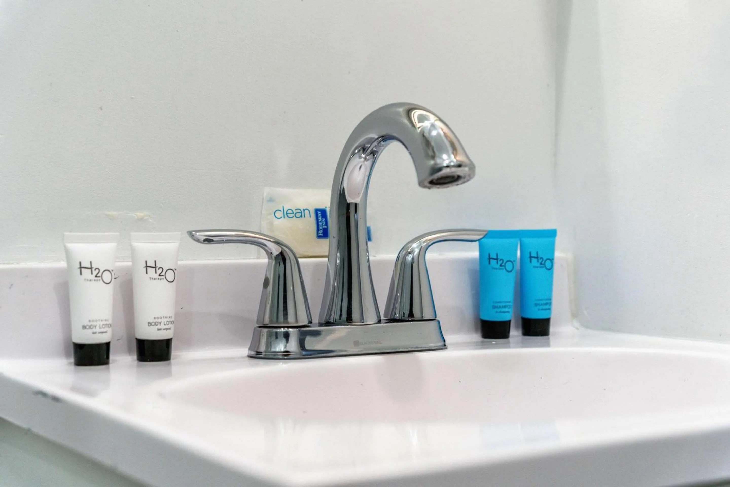 Bedroom in Rodeway Inn & Suites Pasadena