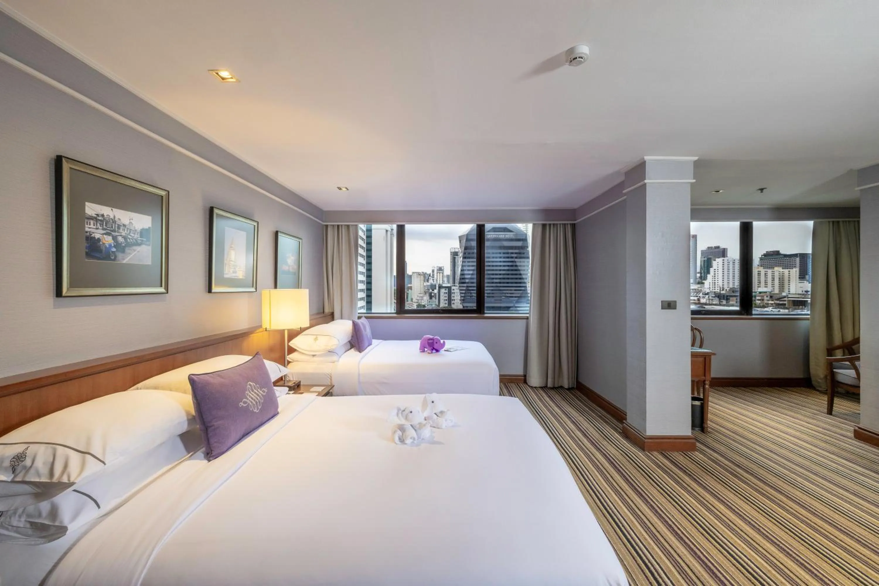 Bed in The Sukosol Hotel