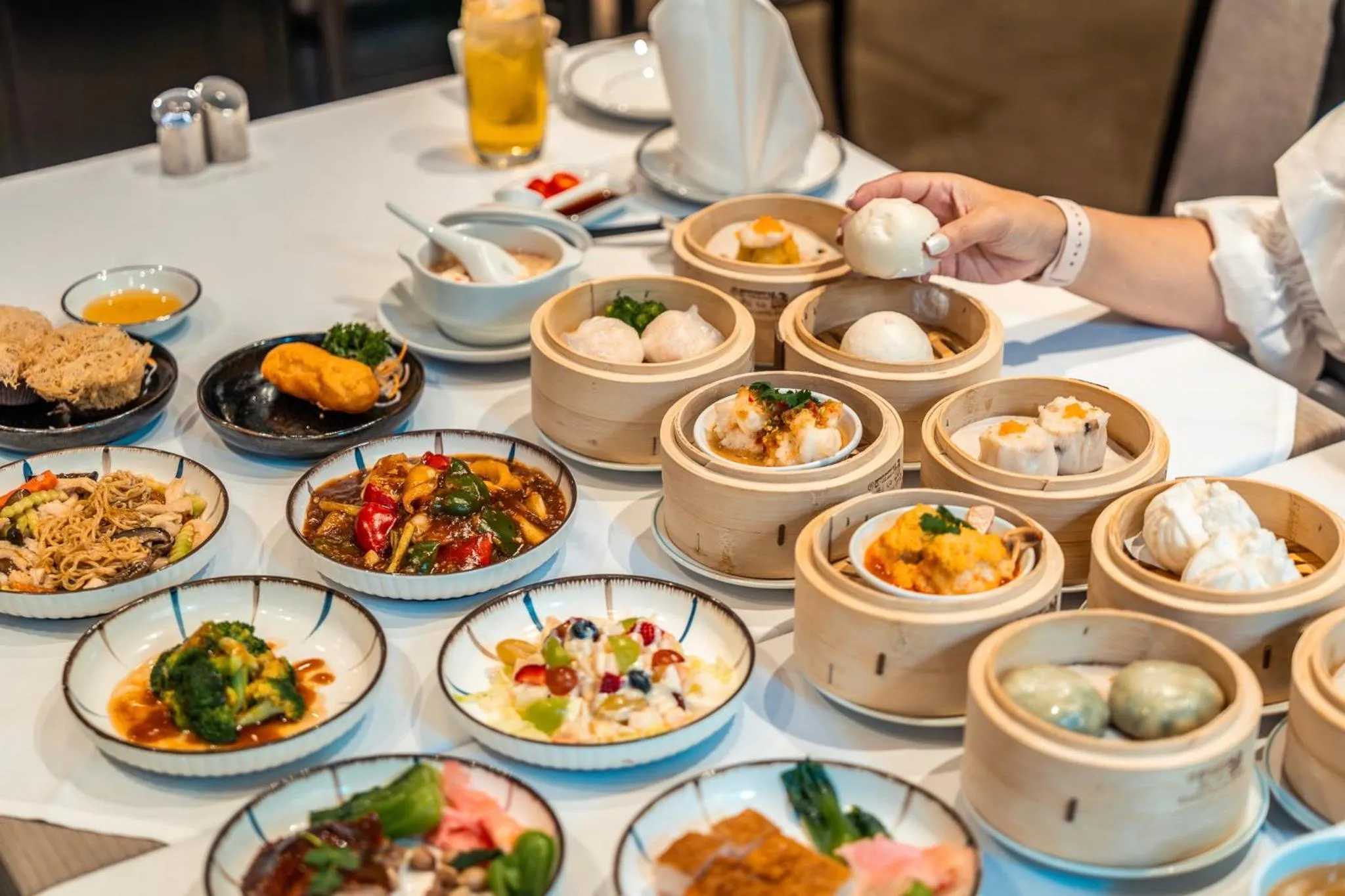 Restaurant/places to eat in The Sukosol Hotel