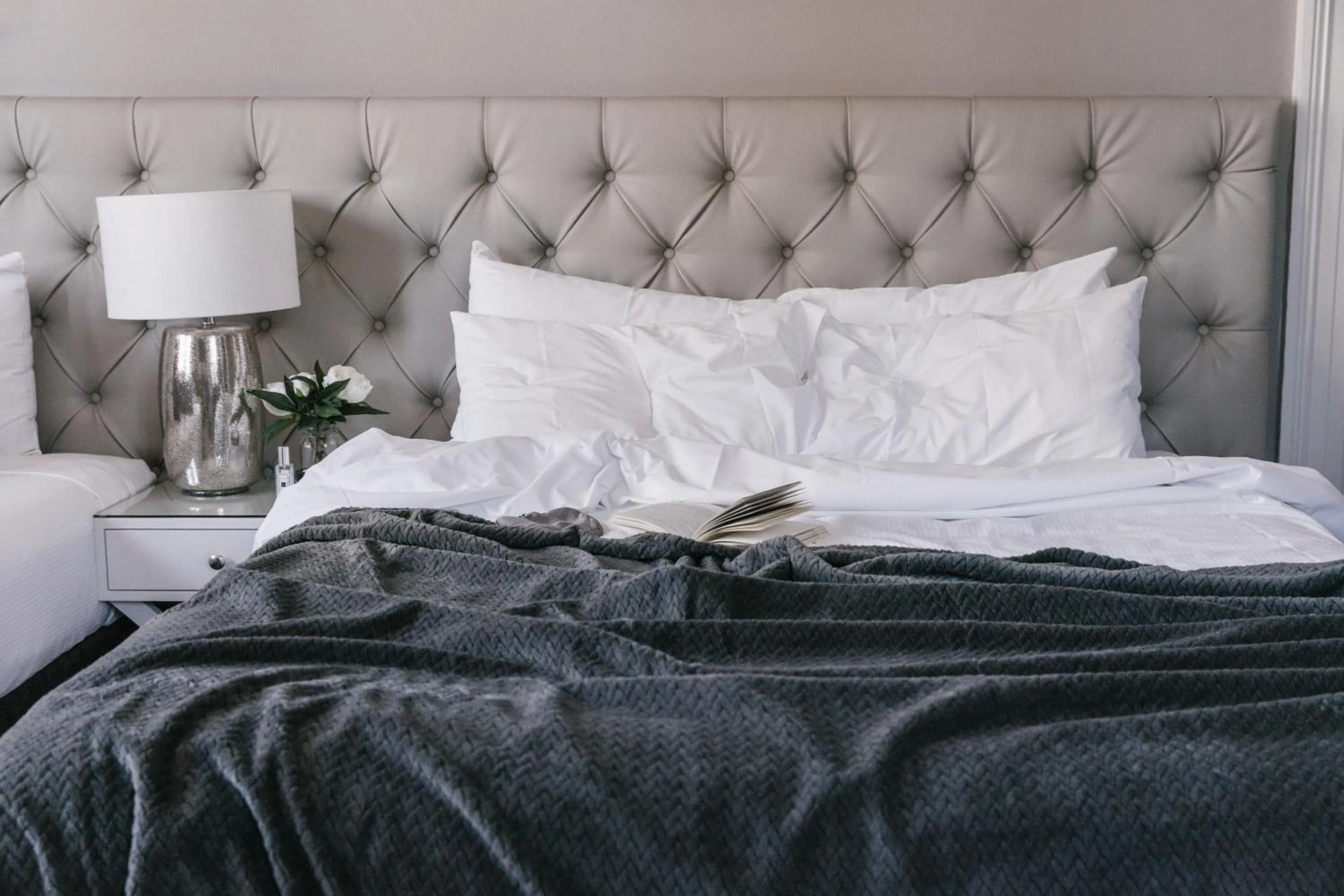 Bed in The Lurline Randwick