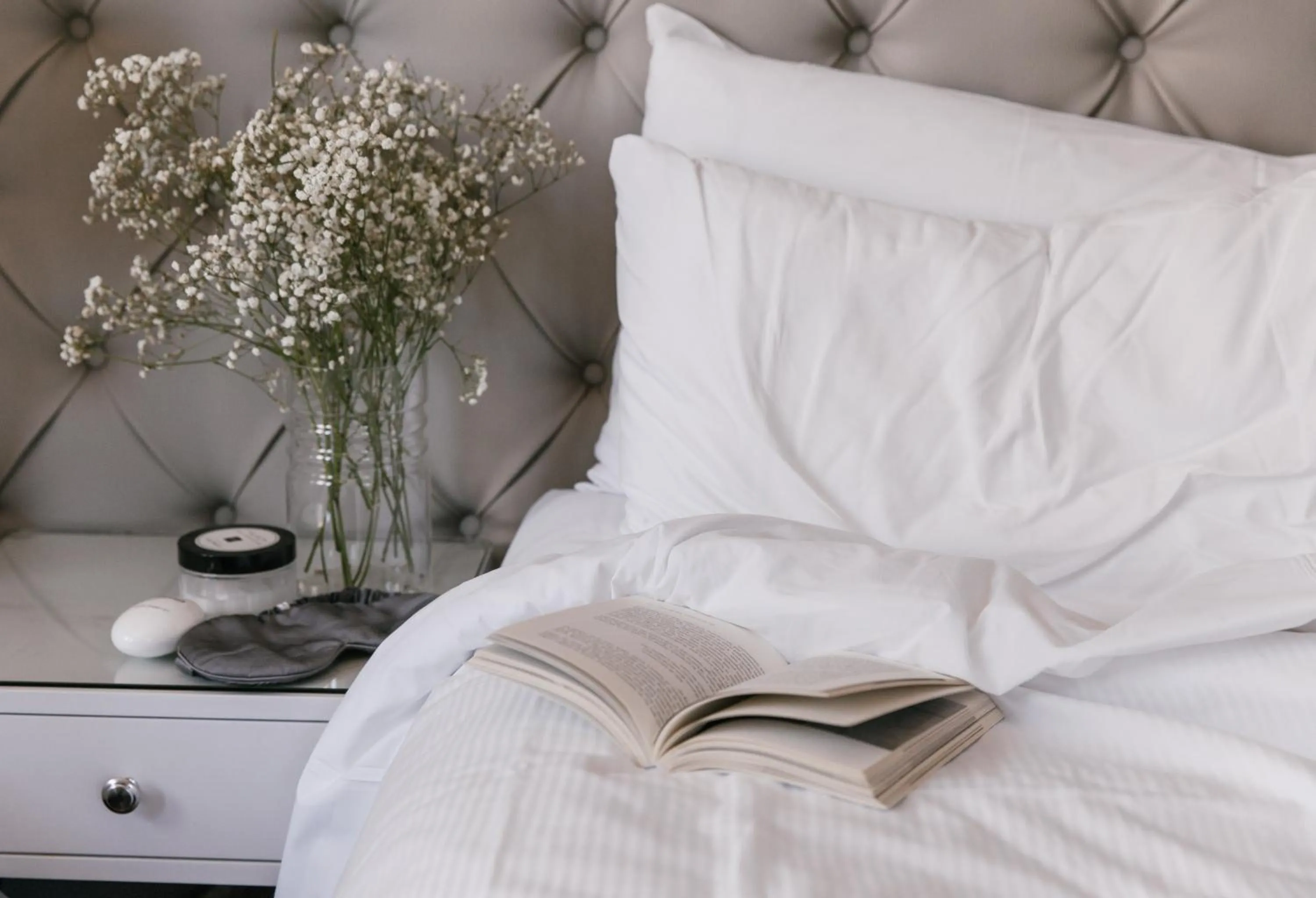 Bed in The Lurline Randwick