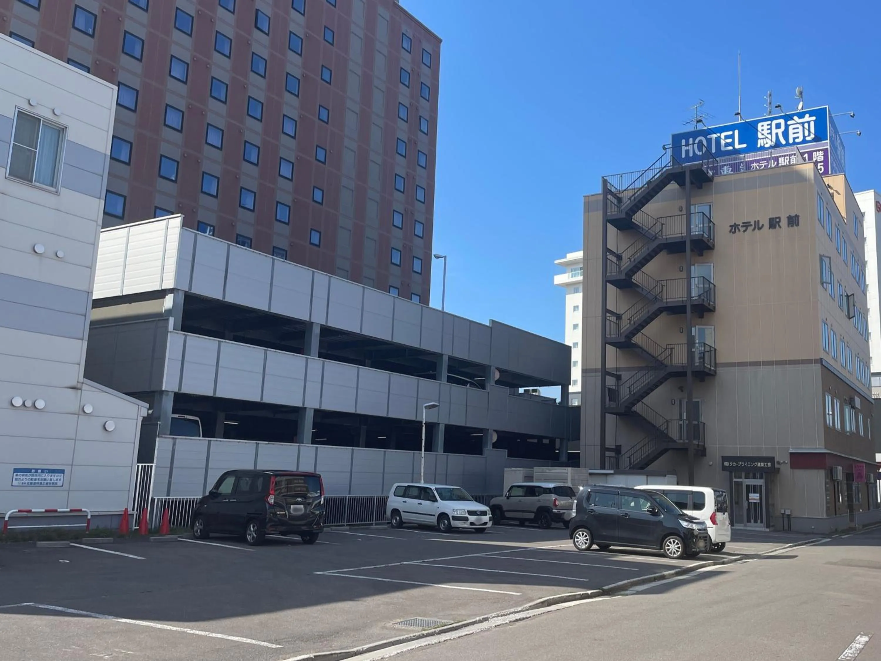 Parking in Business Hotel Ekimae