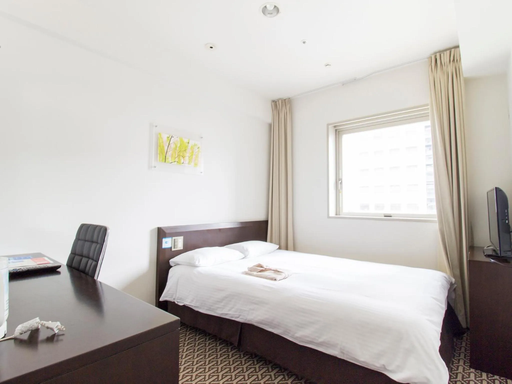 Photo of the whole room, Bed in Hearton Hotel Higashi-Shinagawa