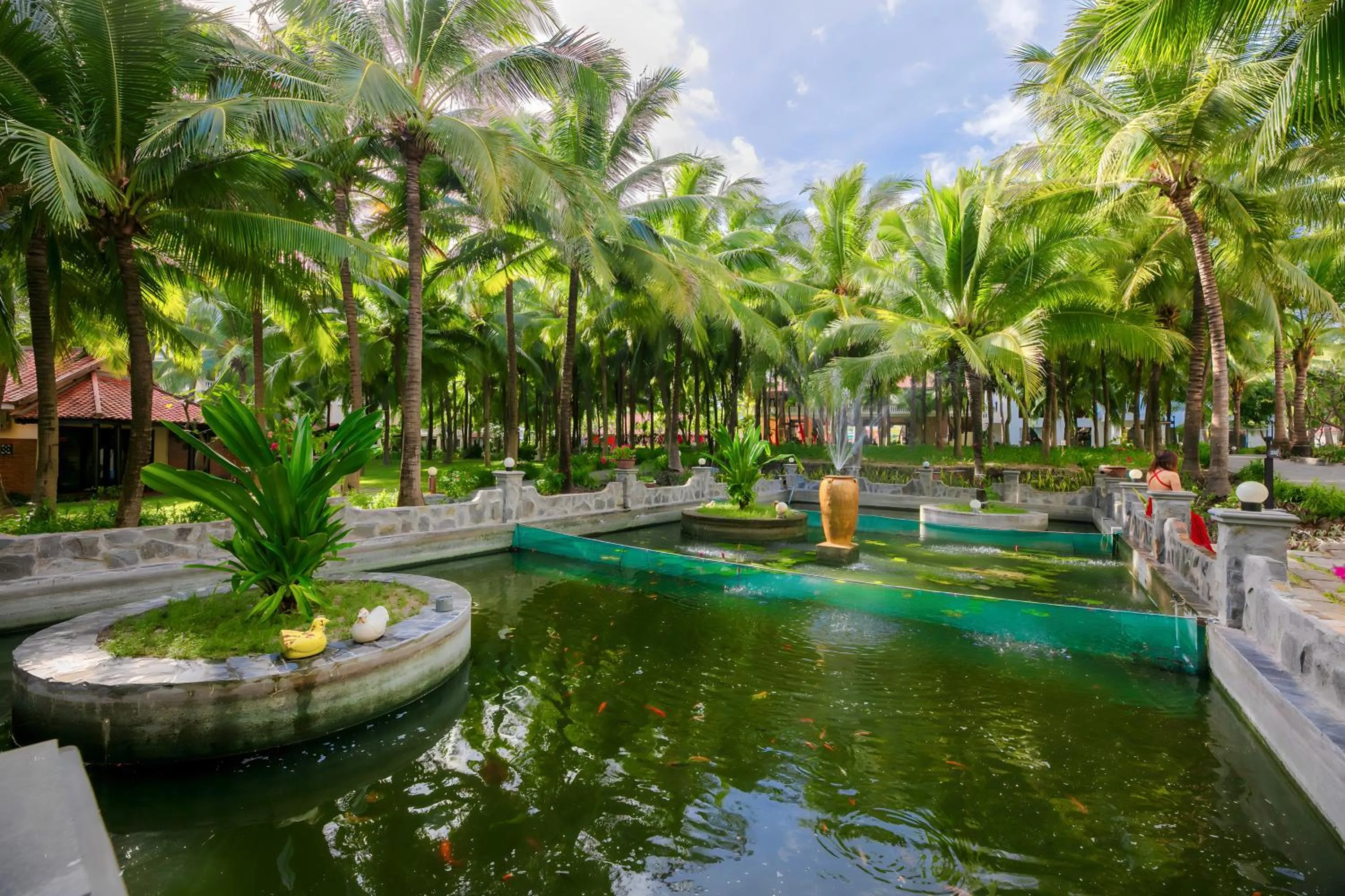Garden in Sea Lion Beach Resort Mui Ne