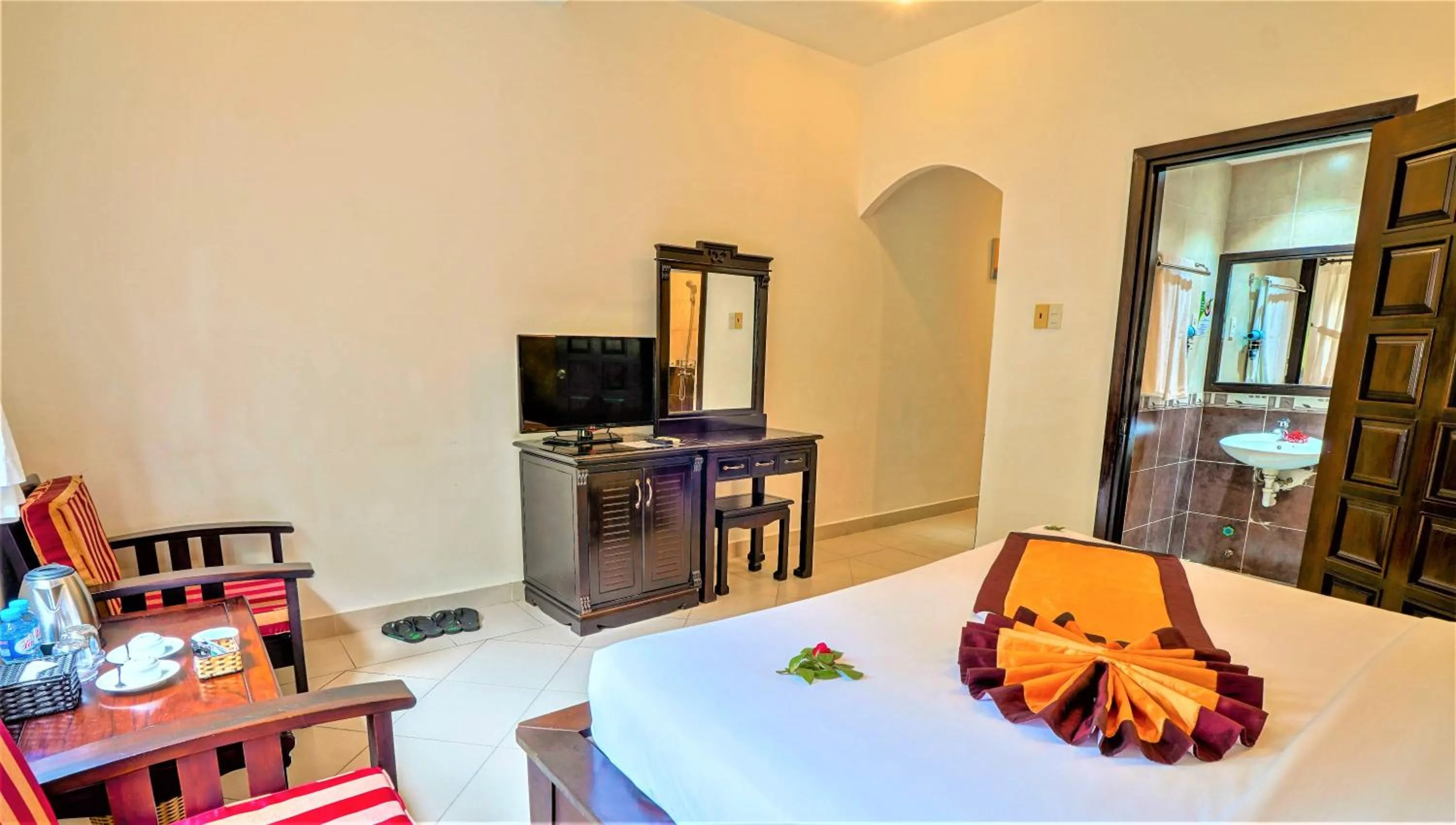 Bedroom, Bed in Sea Lion Beach Resort Mui Ne