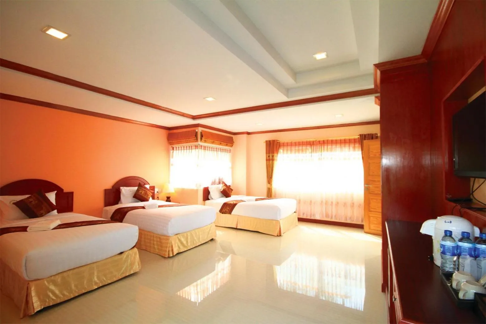 Property building, Bed in Aonang Village Resort