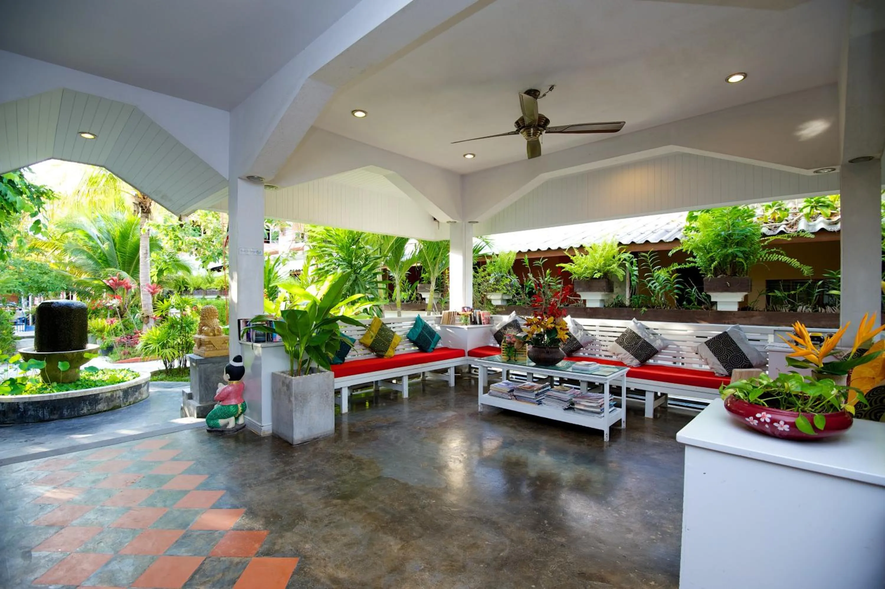 Lobby or reception in Simple Life Resort Koh Tao