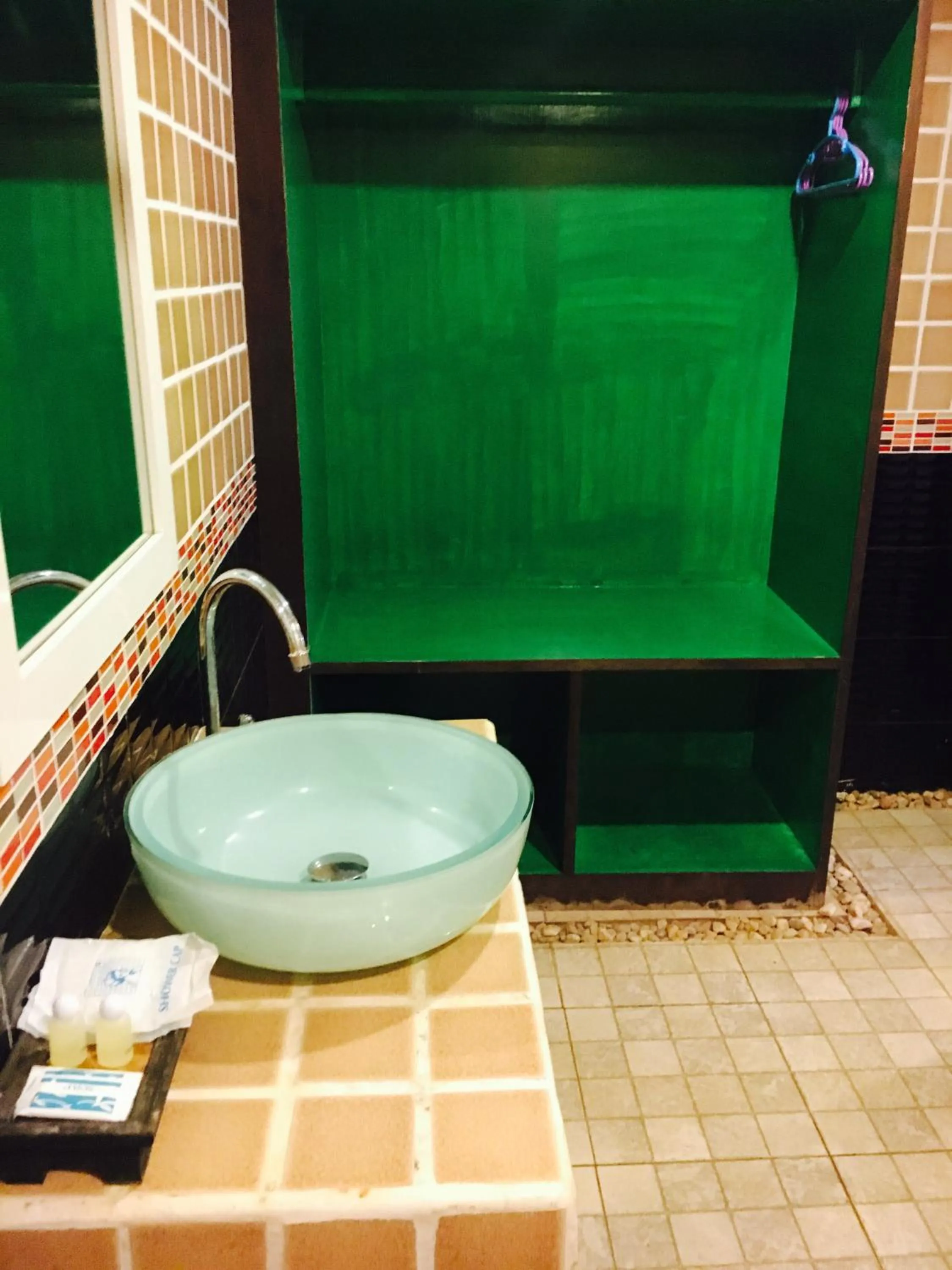 Bathroom in Lanta Paragon