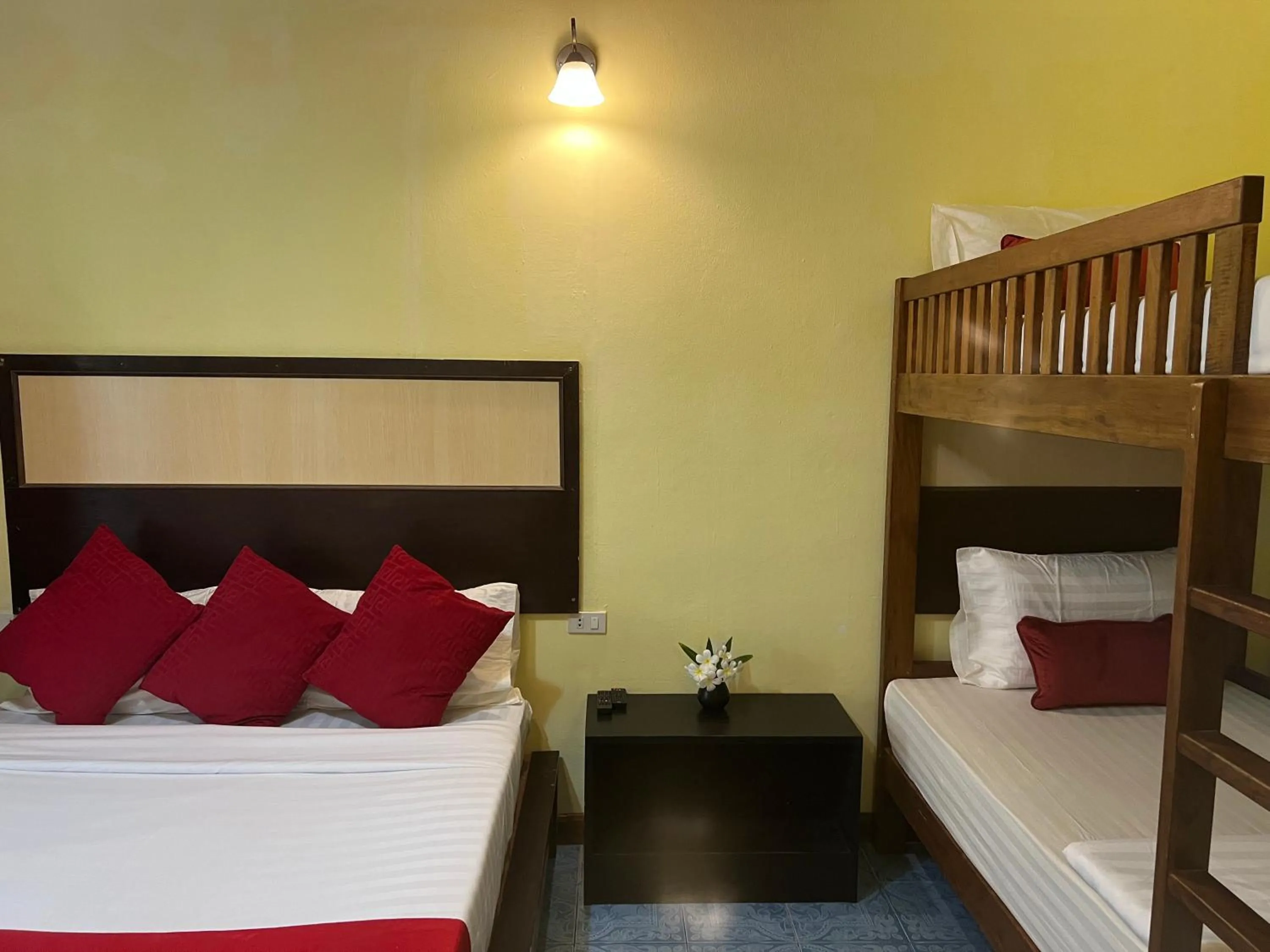 Bed in Lanta Paragon