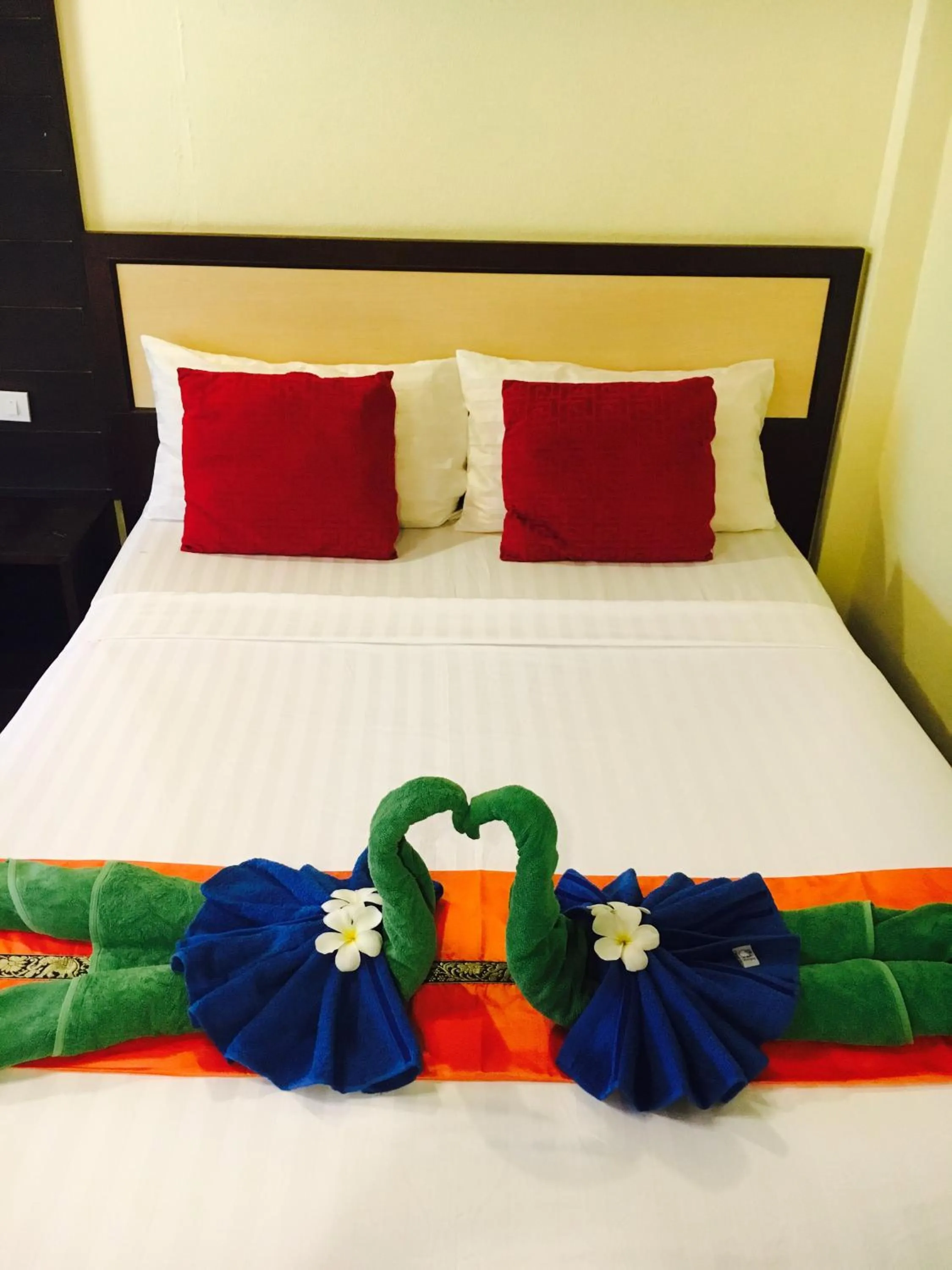 Bed in Lanta Paragon