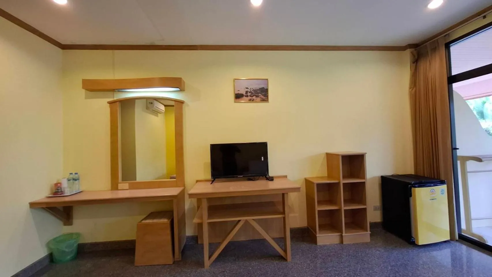 Lanta Summer House 1