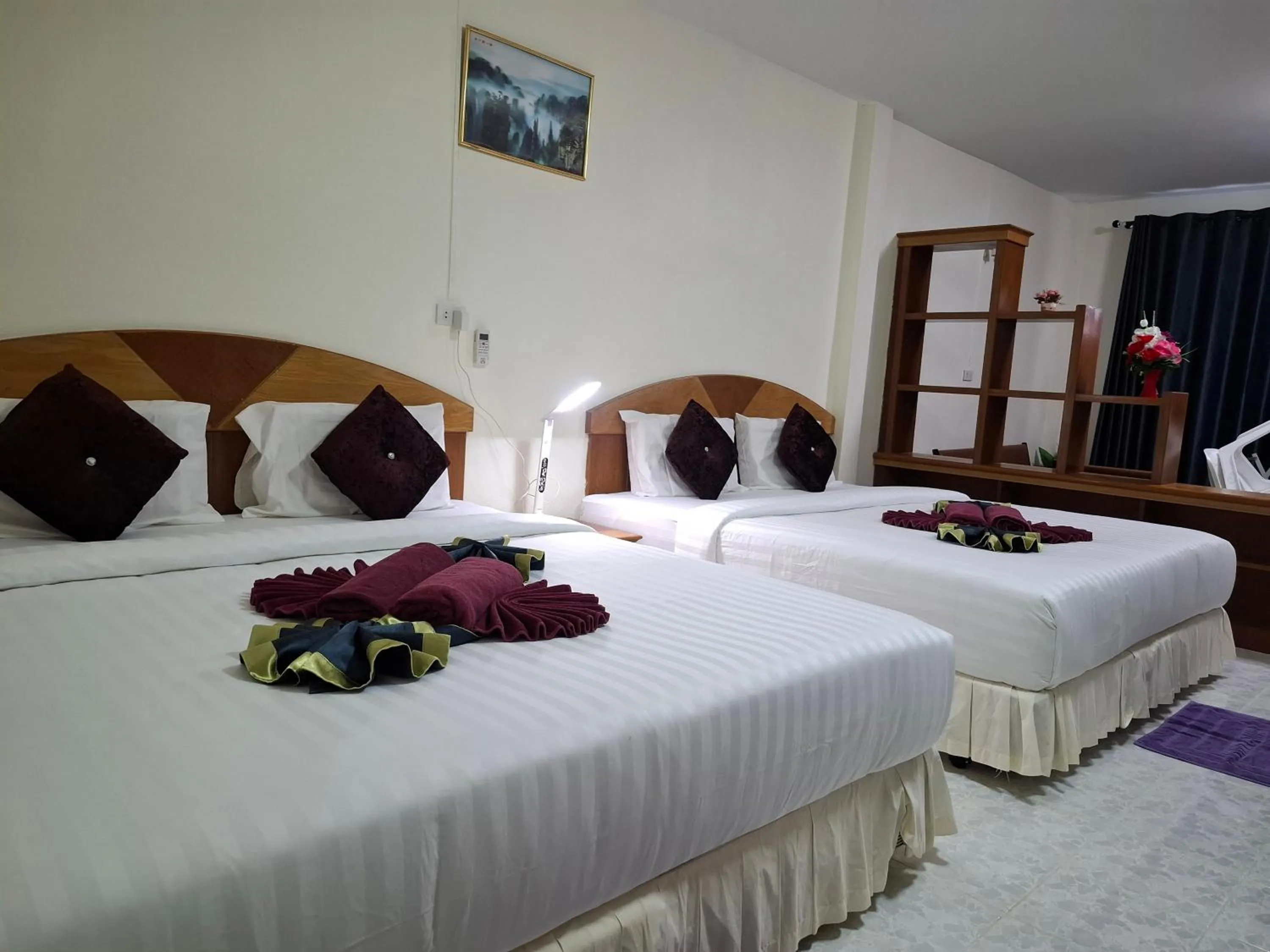 Photo of the whole room, Bed in Lanta Summer House 1