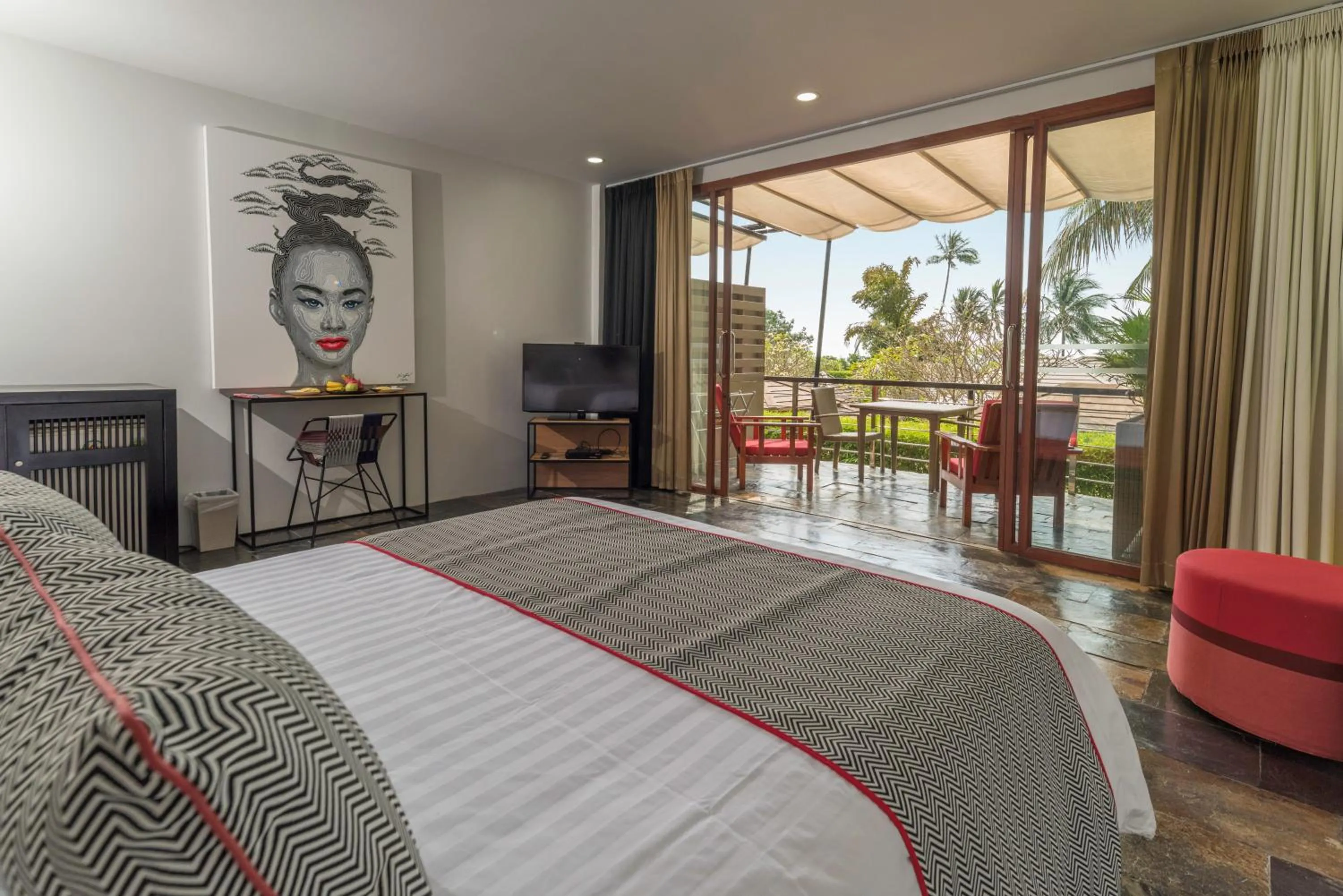 Bedroom, Bed in The Sunset Beach Resort & Spa, Taling Ngam, Ko Samui