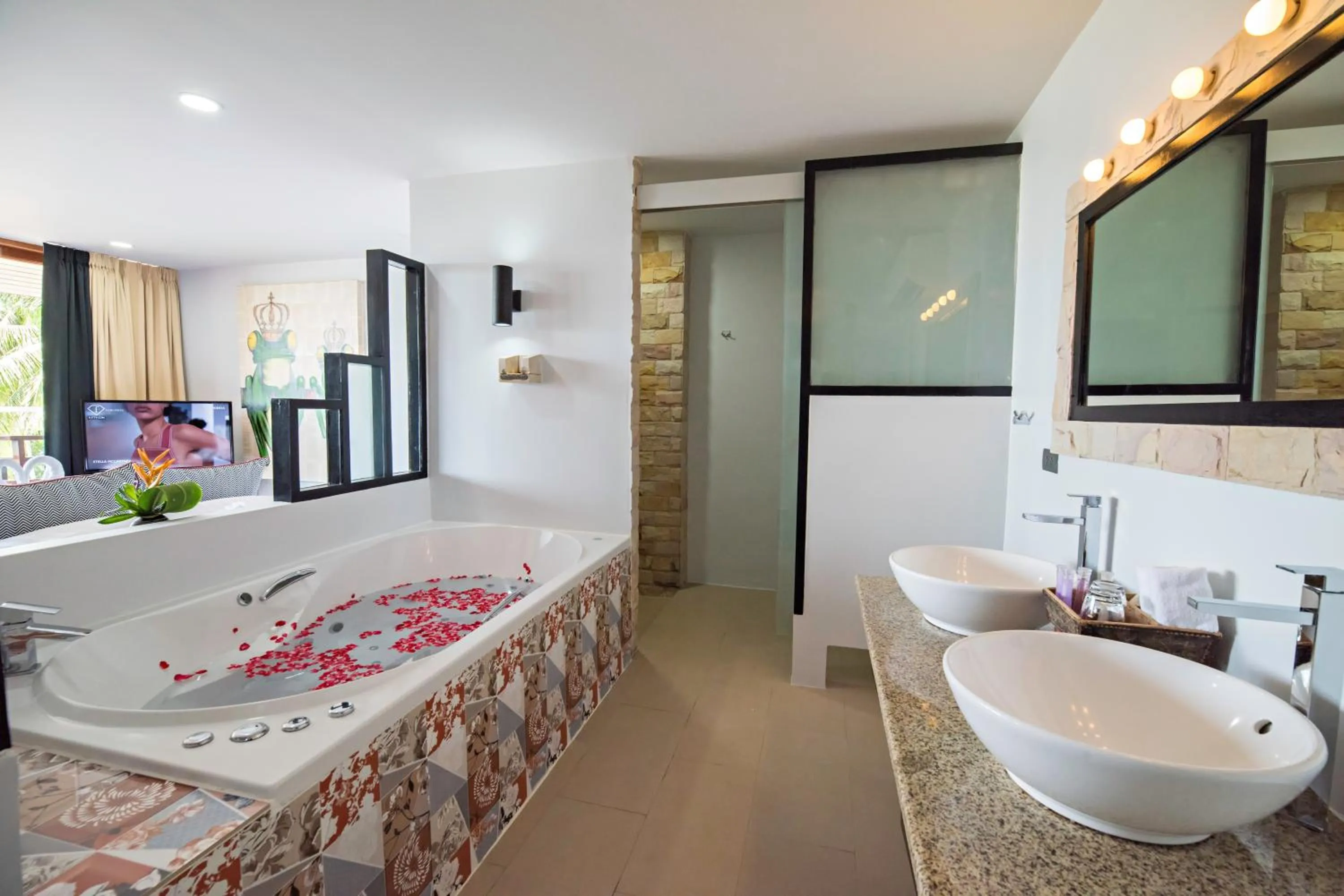 Bathroom in The Sunset Beach Resort & Spa, Taling Ngam, Ko Samui