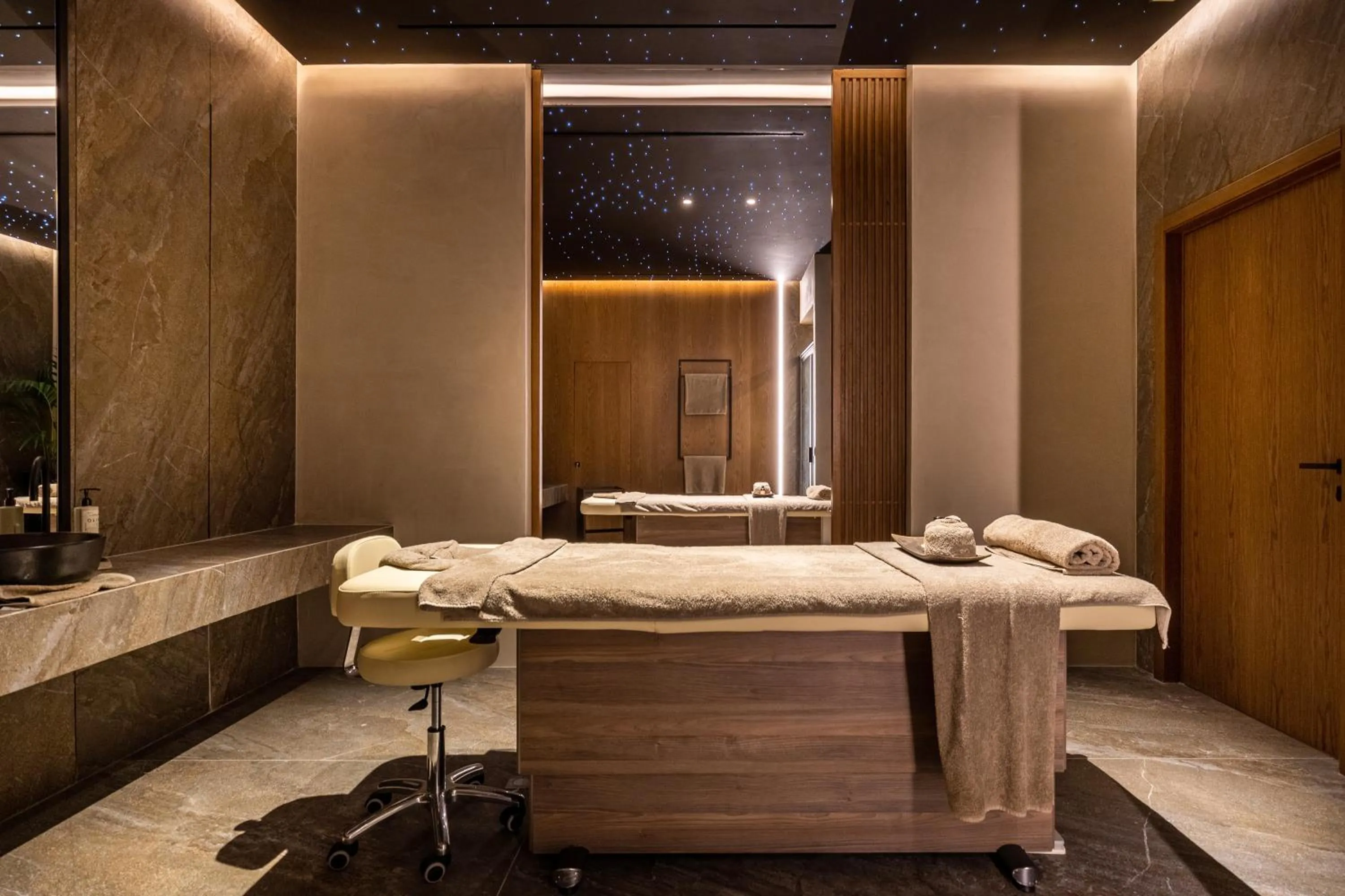 Spa and wellness centre/facilities in Elios Hill