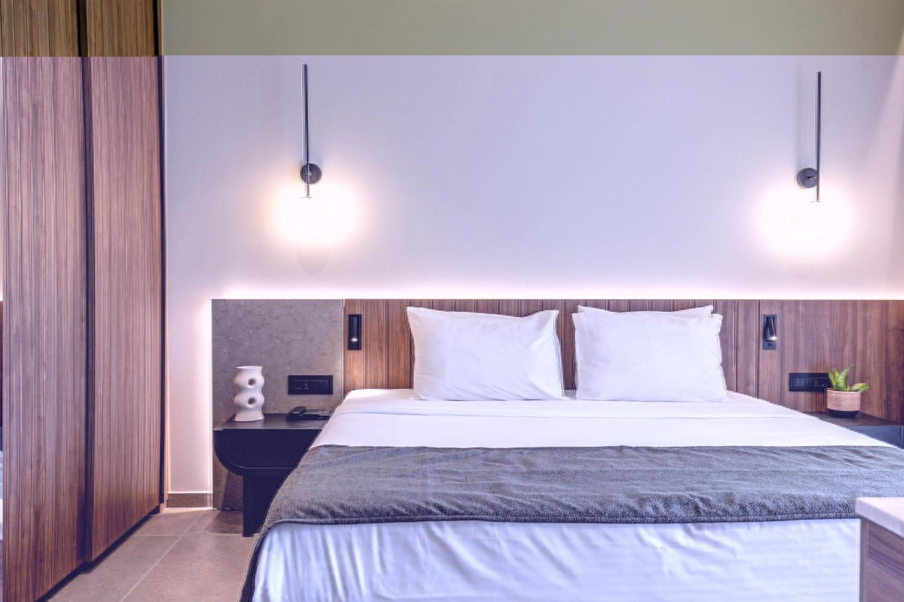 Bedroom, Bed in Elios Hill