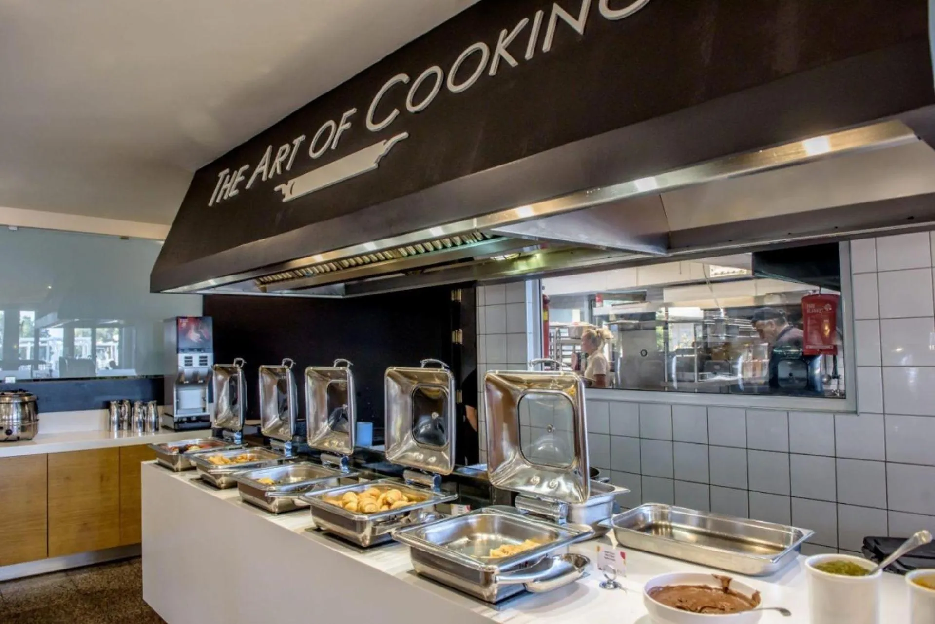 Restaurant/places to eat in Zeus Hotels Neptuno Beach