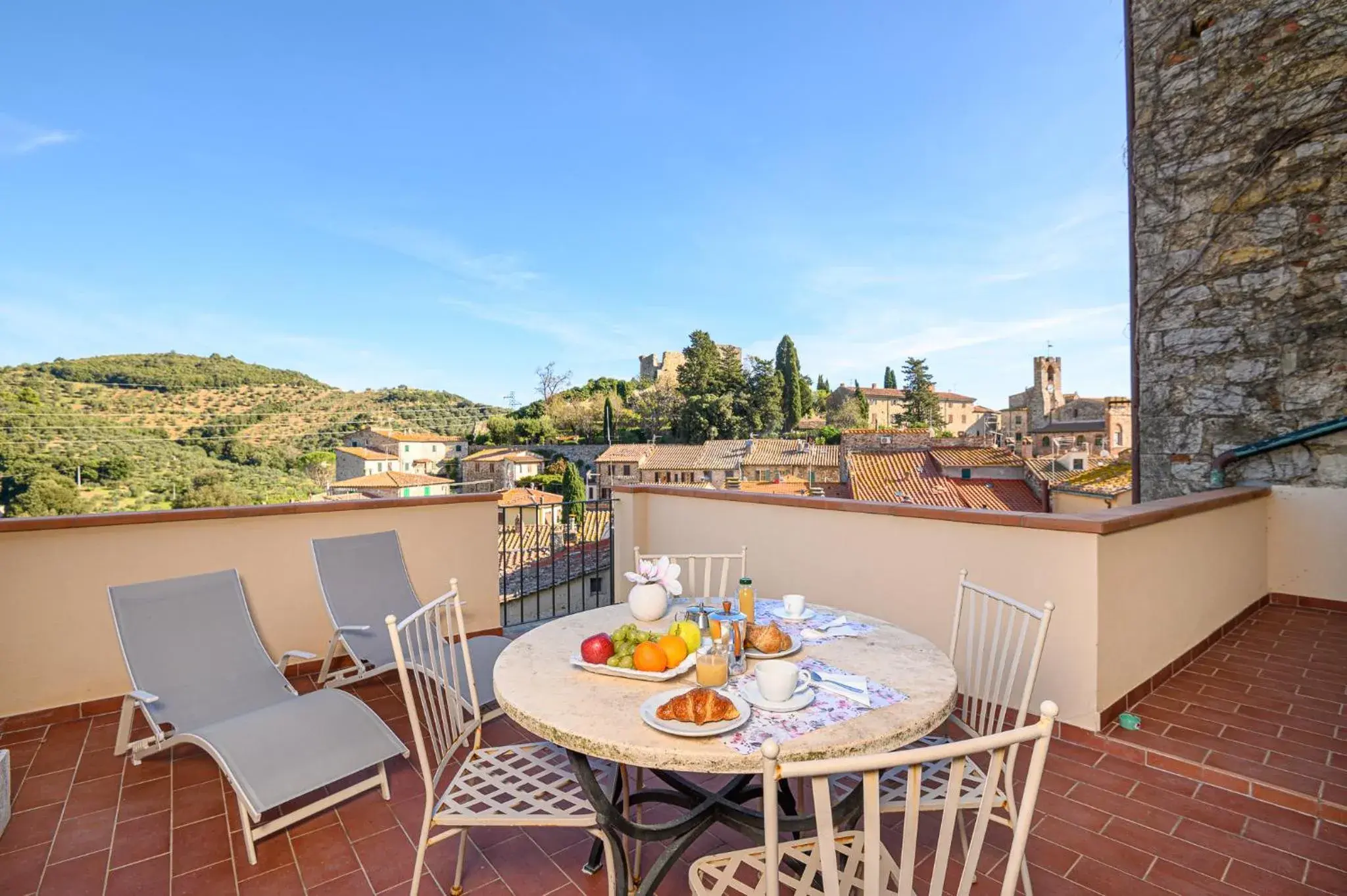 Il Chiostro Appartamenti & Suites Il Chiostro Appartamenti & Suites