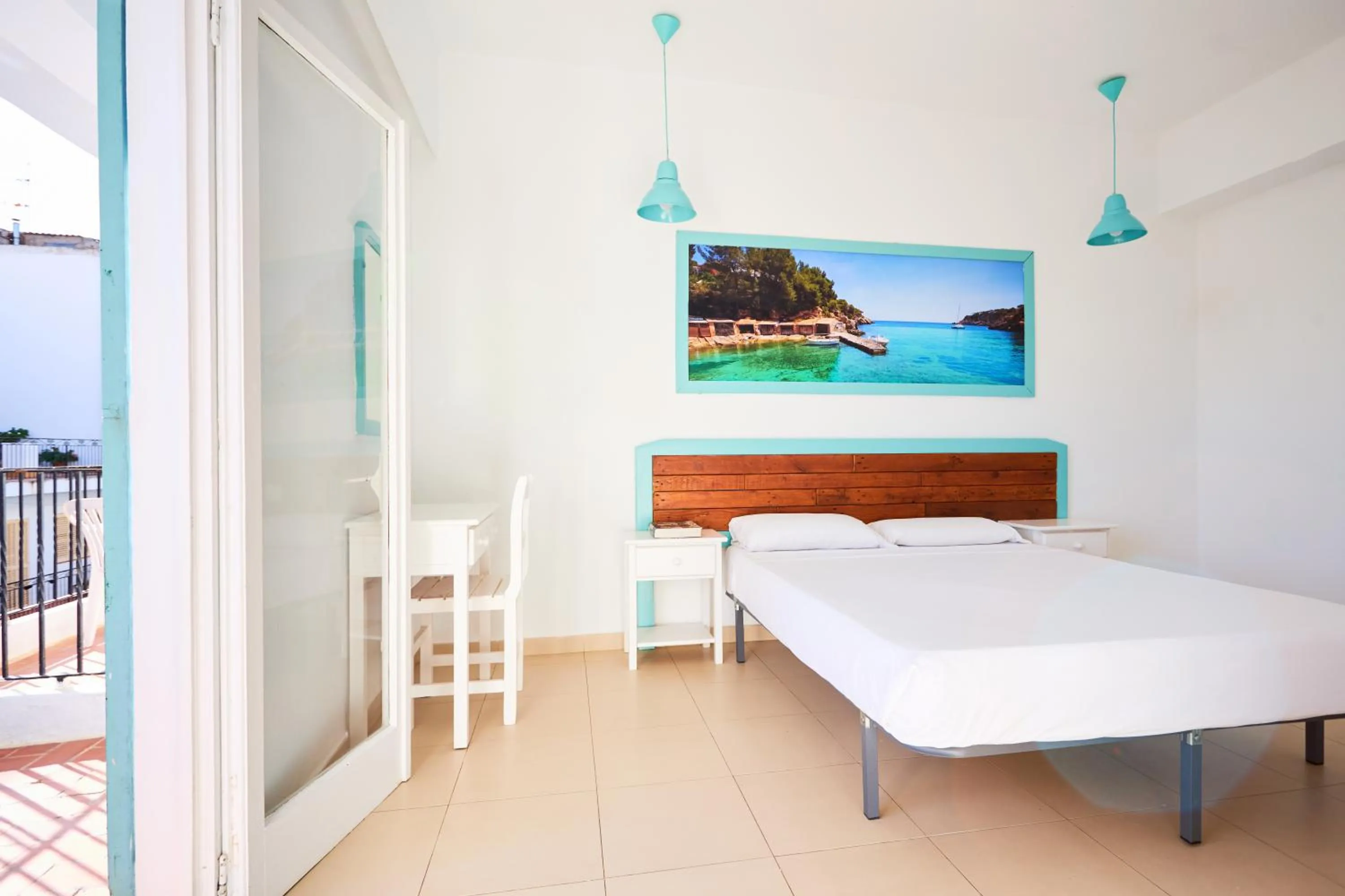 Bed in Hostal Sunset Ibiza