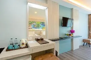 Coffee/tea facilities, TV/Entertainment Center in Duangjitt Resort and Spa - SHA Plus