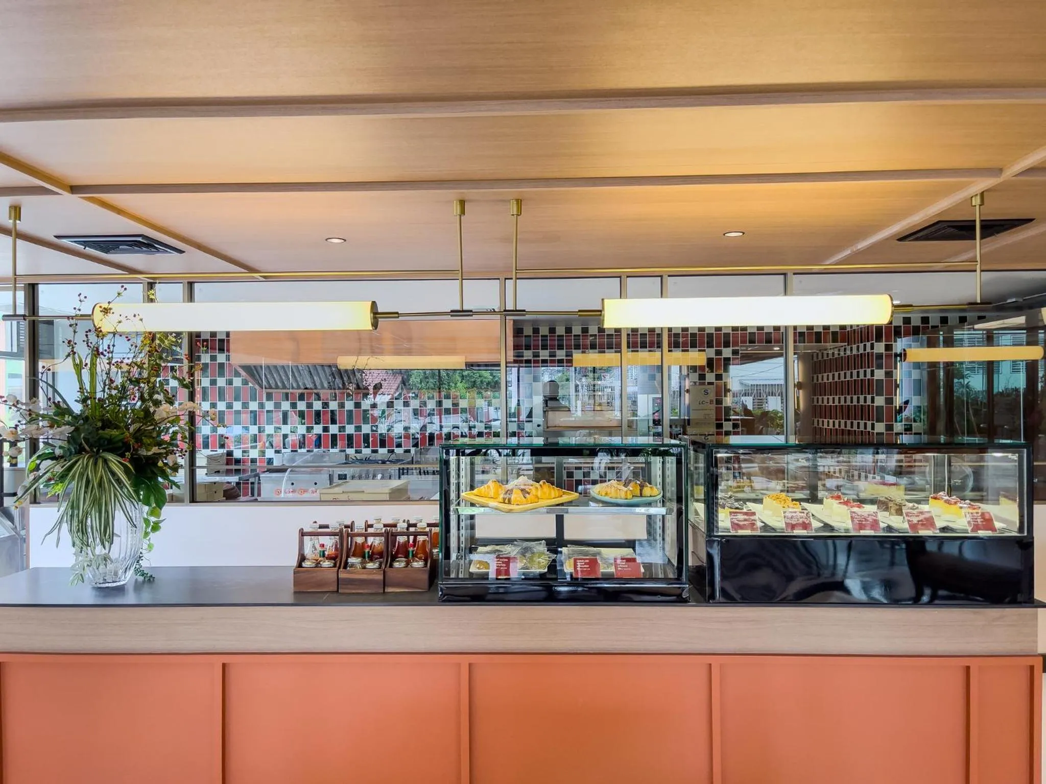 Restaurant/places to eat in A-ONE Bangkok Hotel