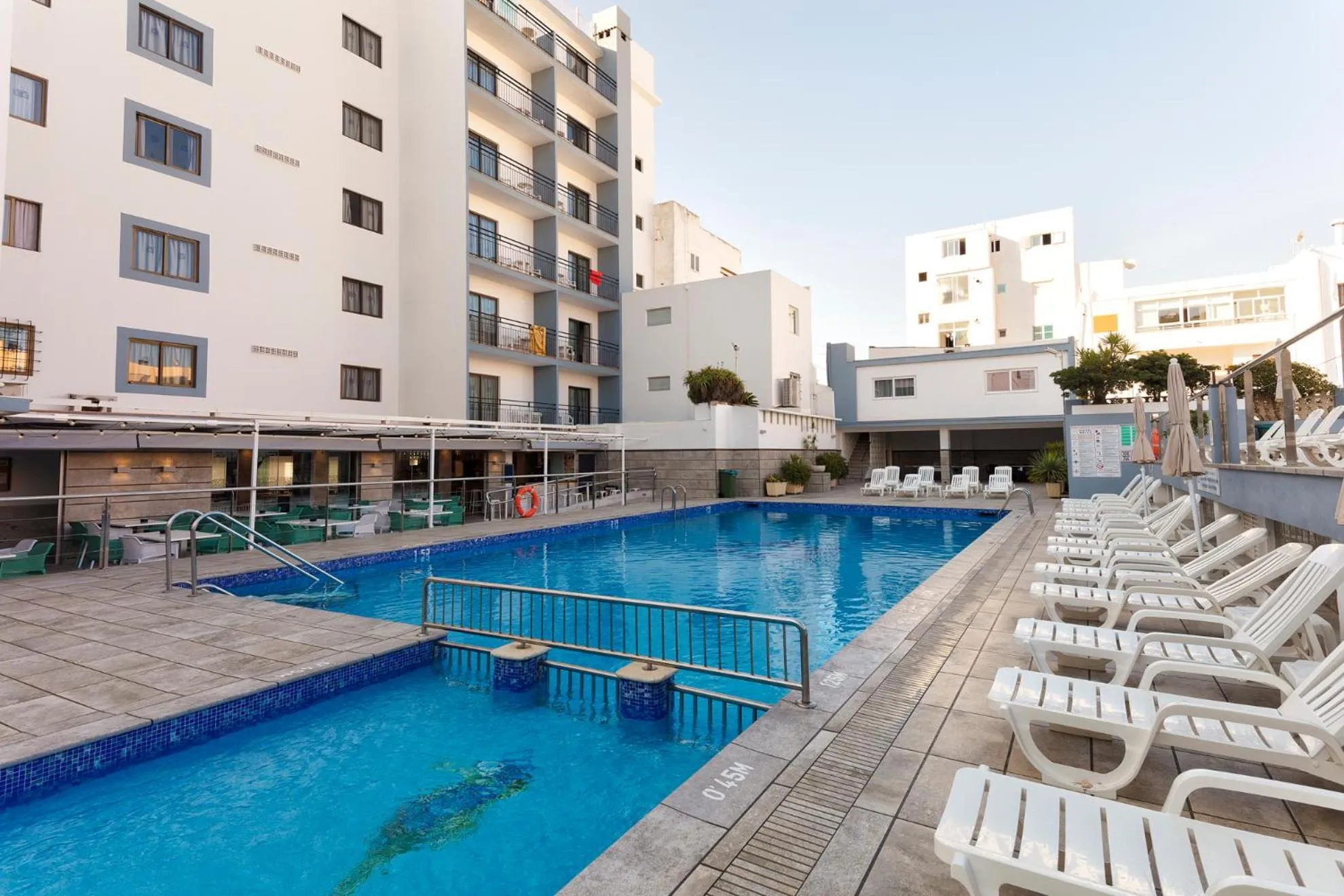 Swimming pool in Hotel Brisa Ibiza - Adults only
