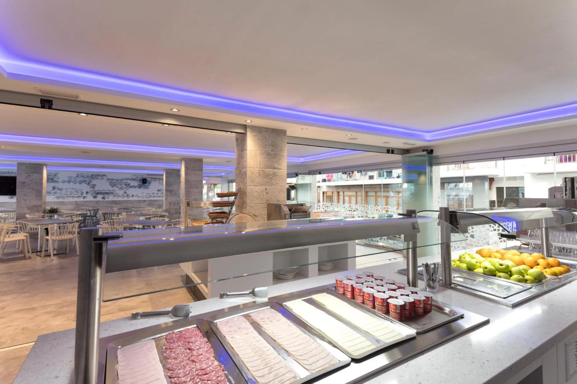 Breakfast in Hotel Brisa Ibiza - Adults only