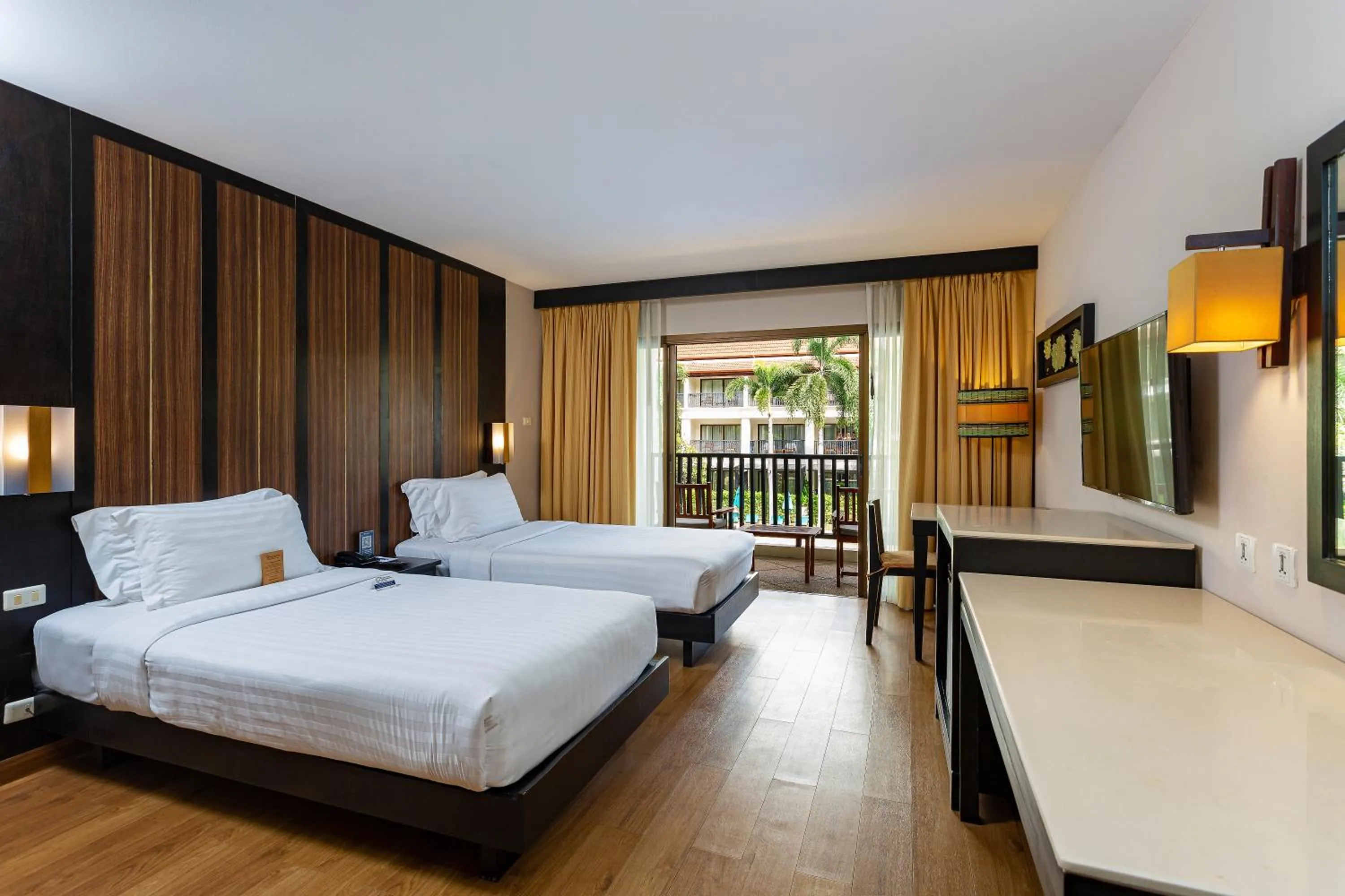Photo of the whole room, Bed in Deevana Patong Resort & Spa