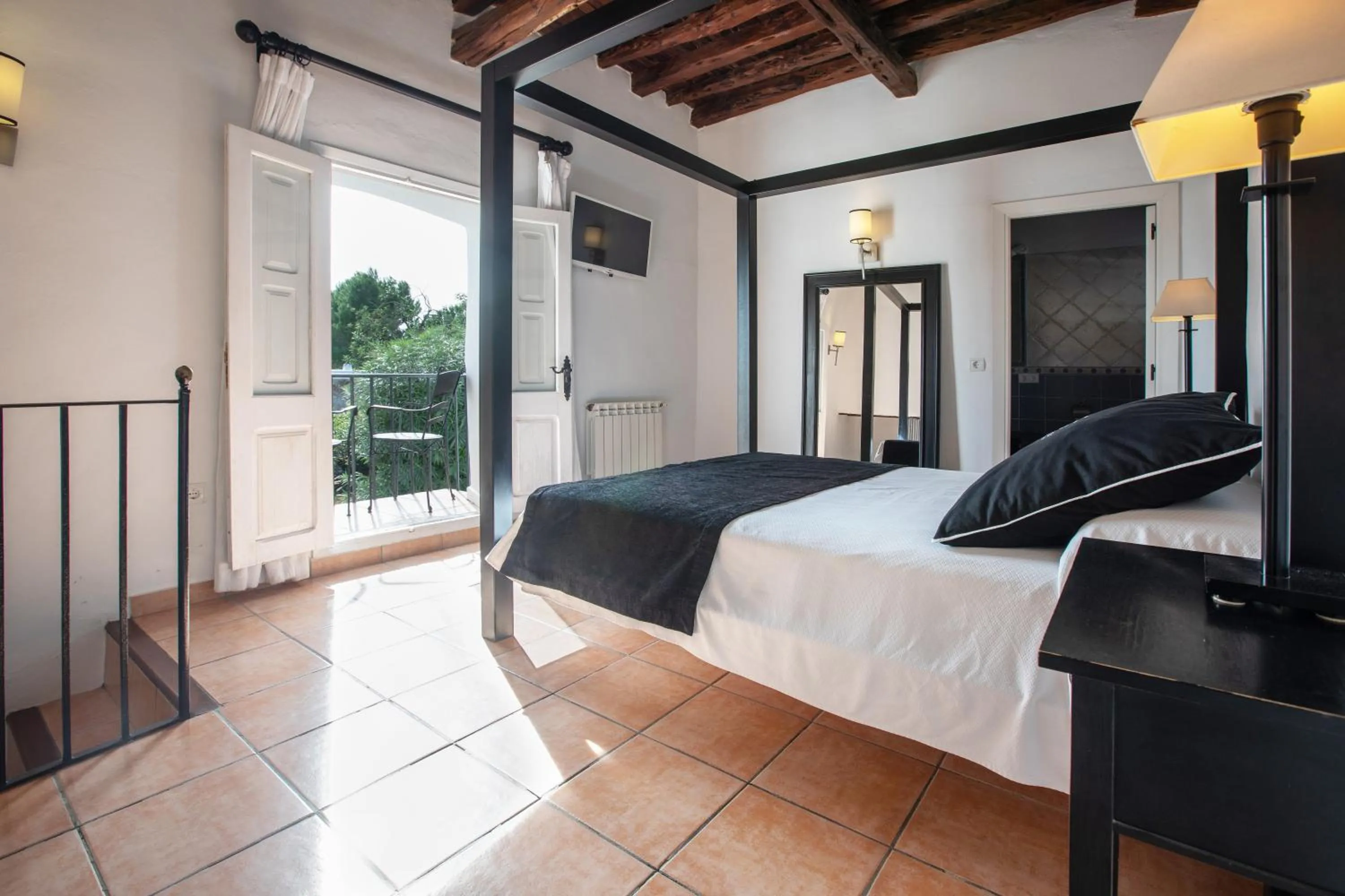 Photo of the whole room, Bed in Agroturismo Can Guillem