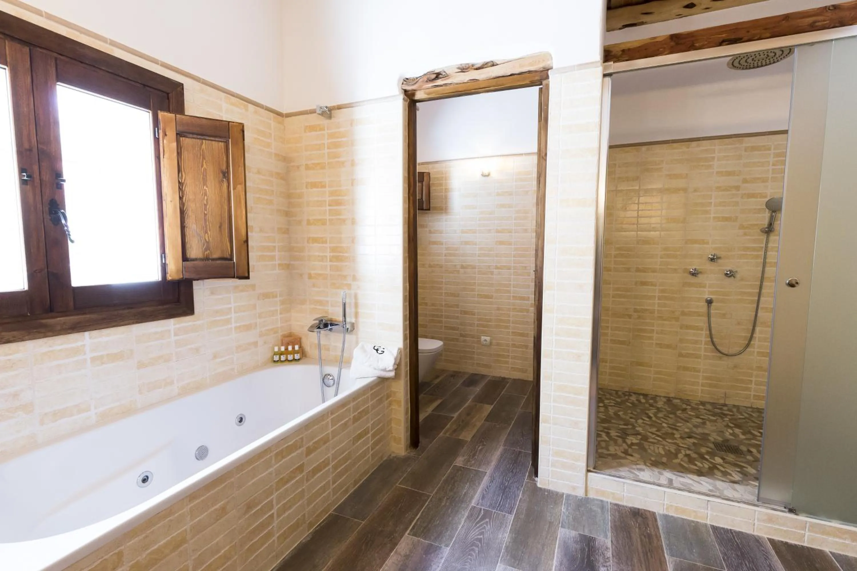 Bathroom in Agroturismo Can Guillem