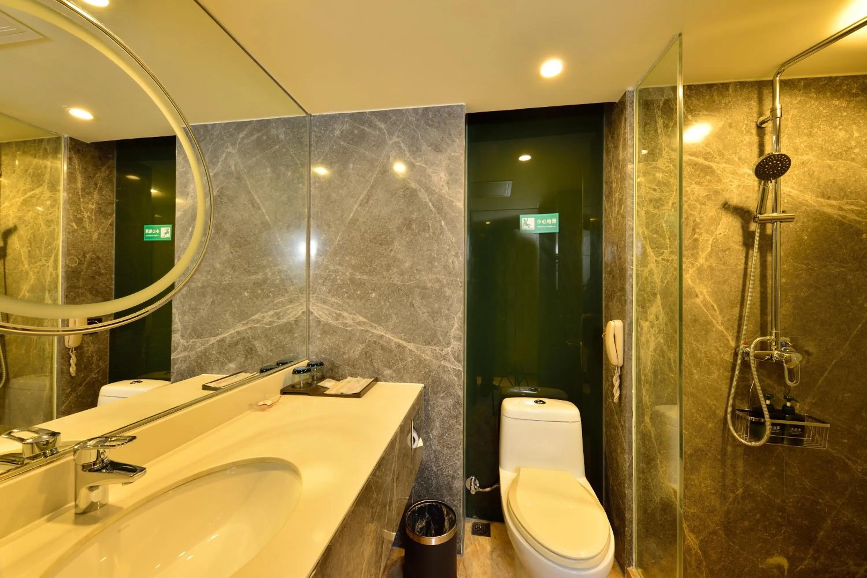 Hai Jun Hotel Guangzhou