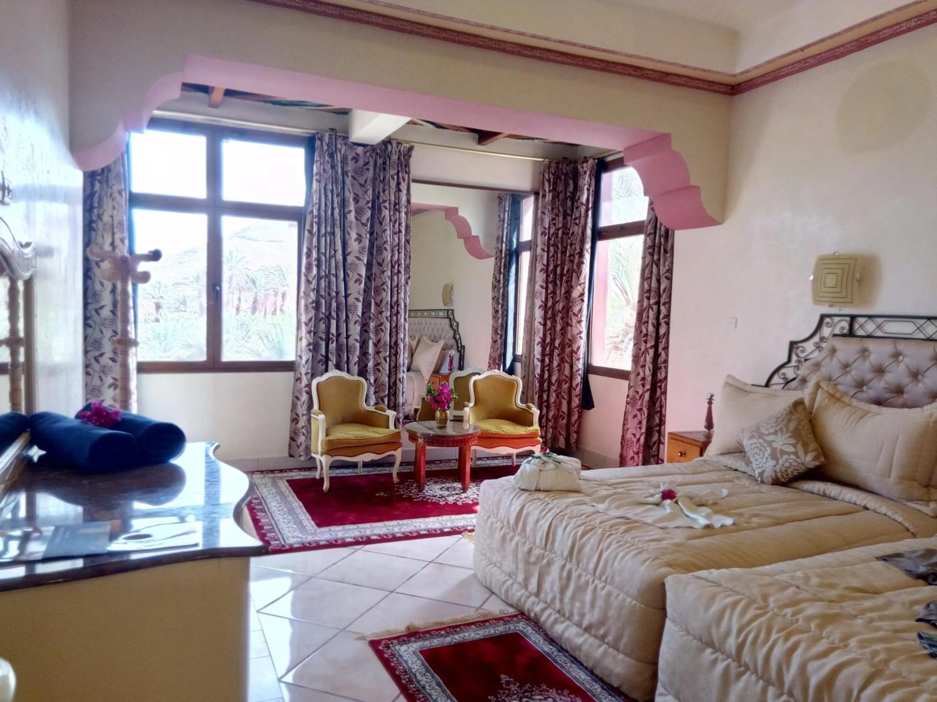 Bed in Hôtel Le Tinsouline