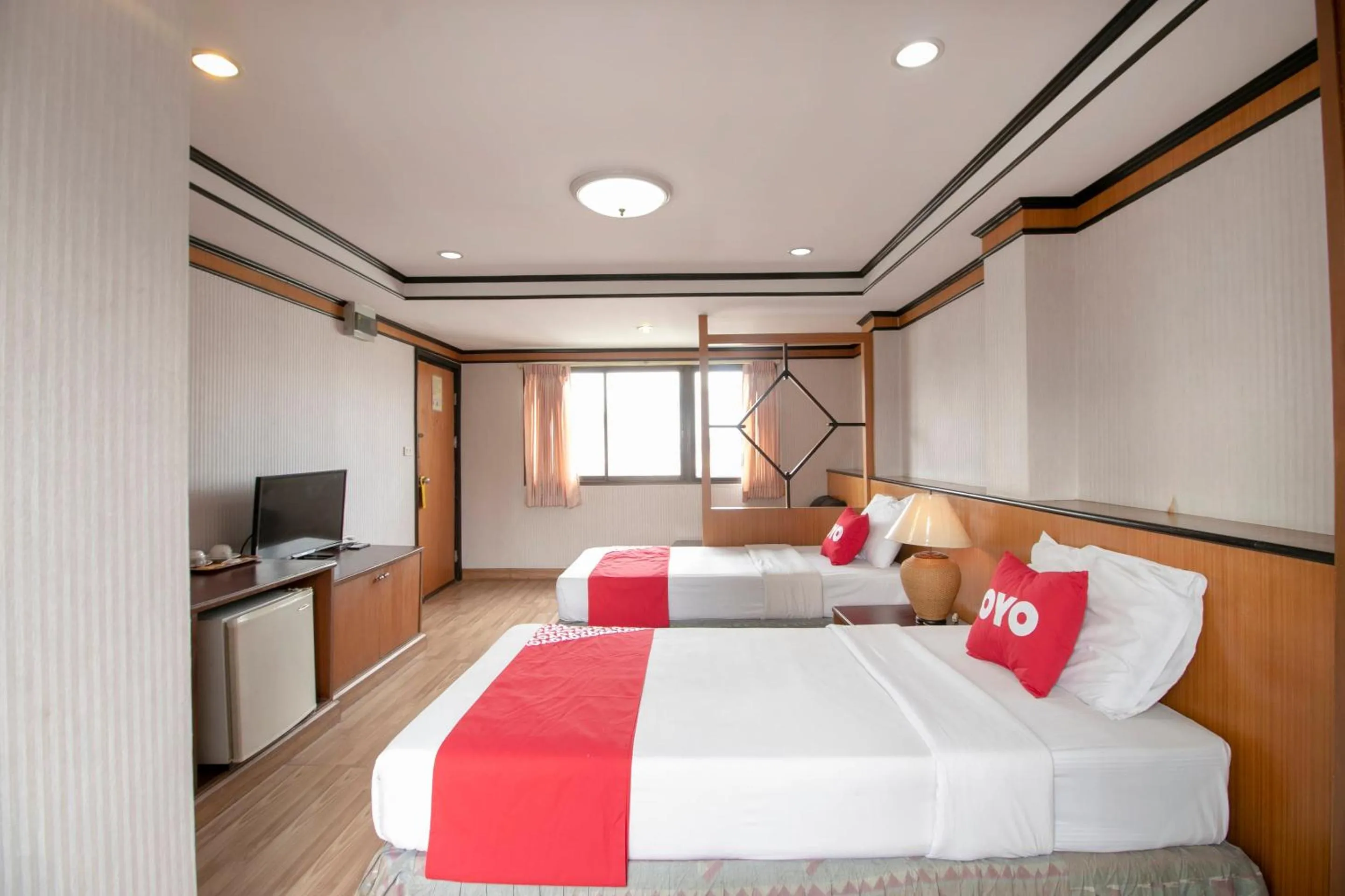 Bedroom, Bed in Hotel Win Long