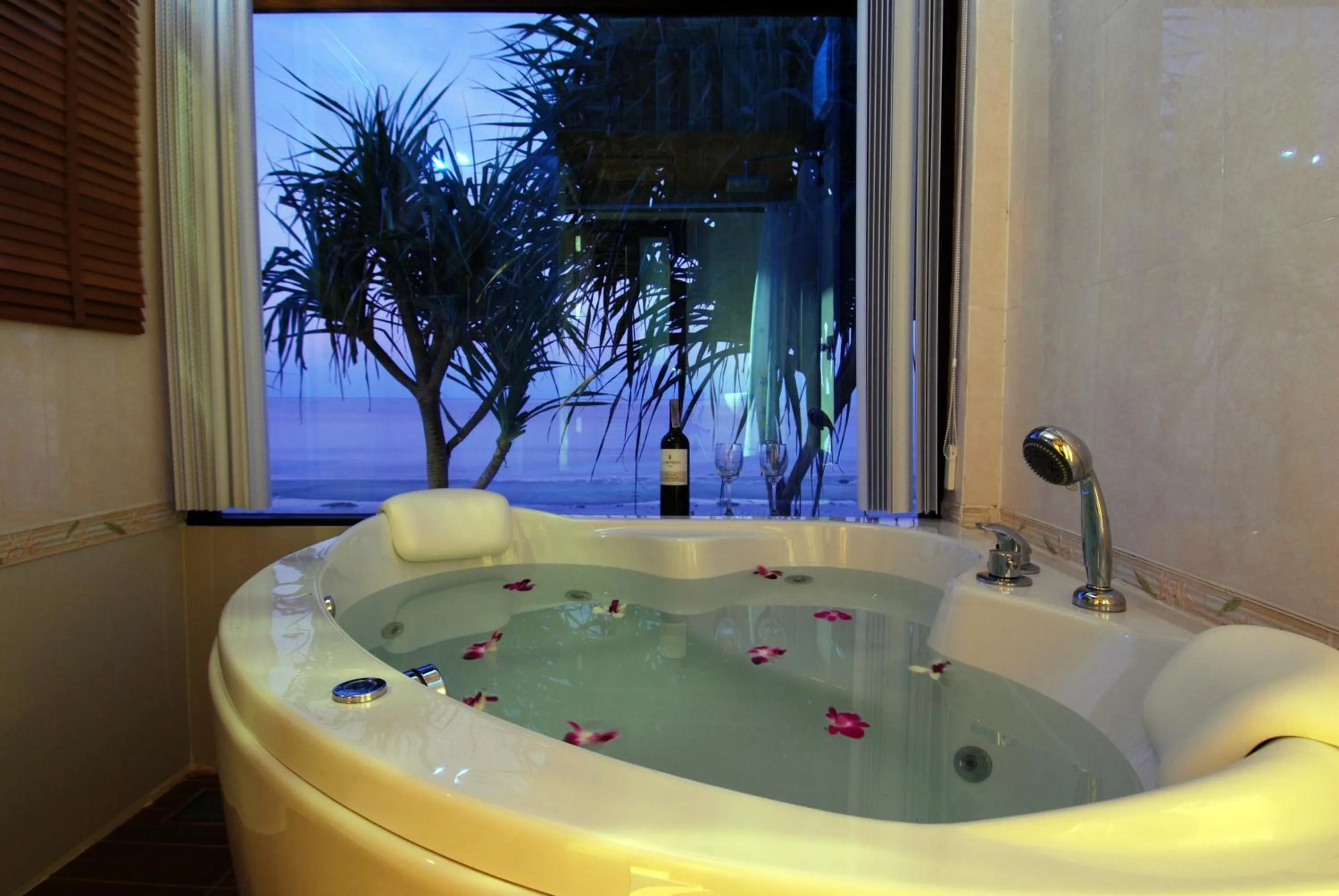 Bathroom in Baan Pakgasri Hideaway