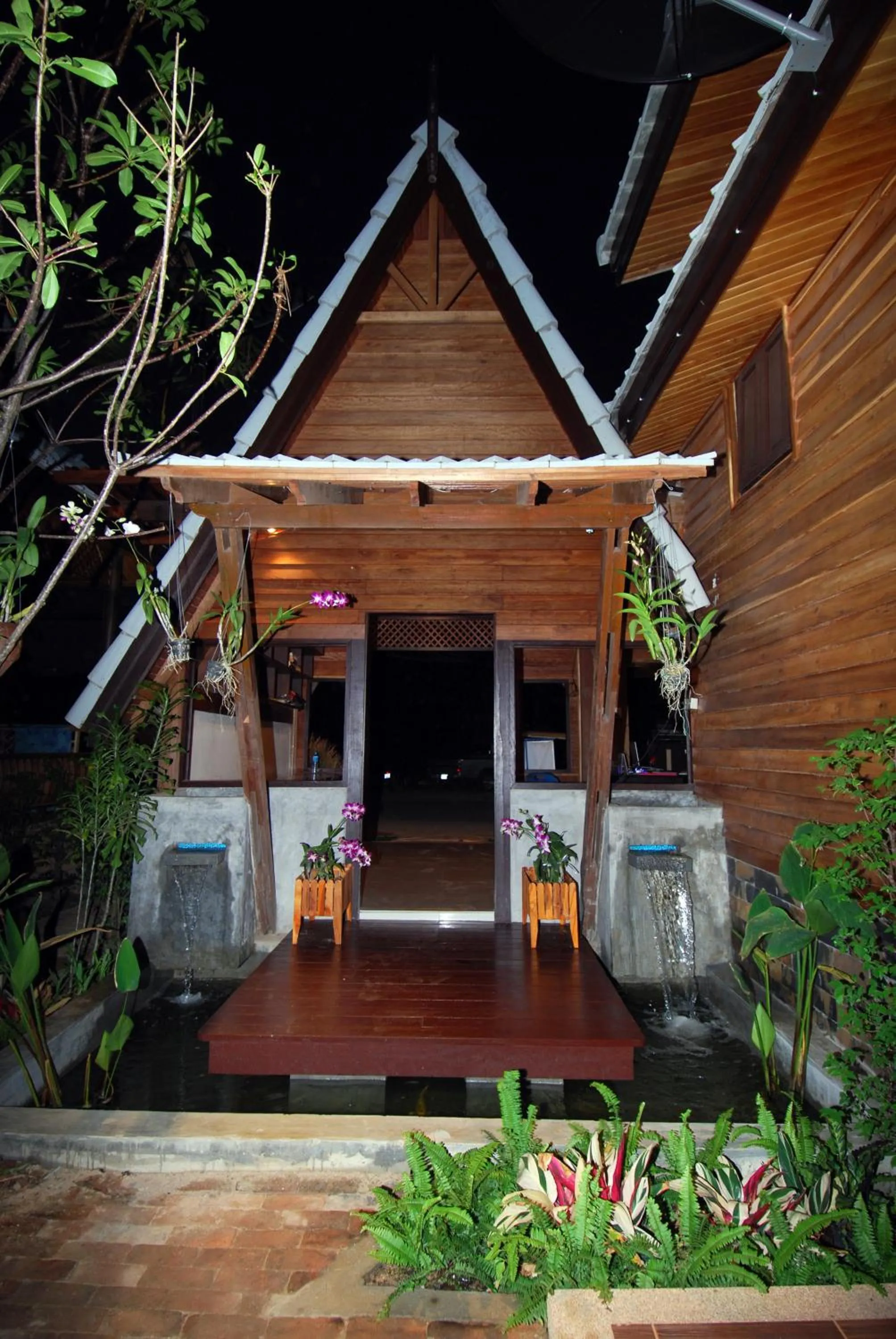 Decorative detail in Baan Pakgasri Hideaway