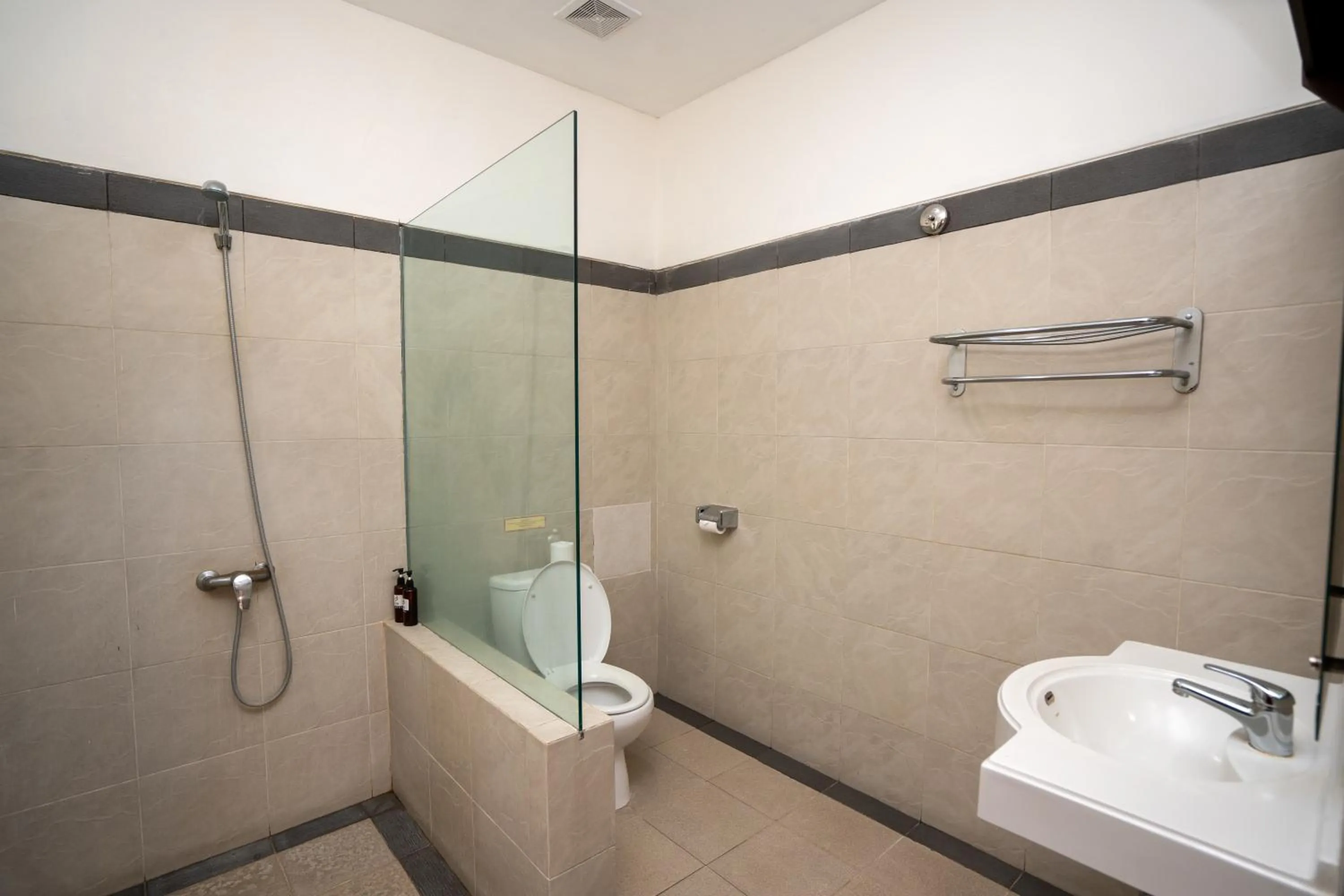 Toilet in Baleka Resort & Spa