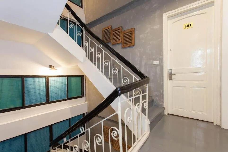 Luxury Backpakers Hotel