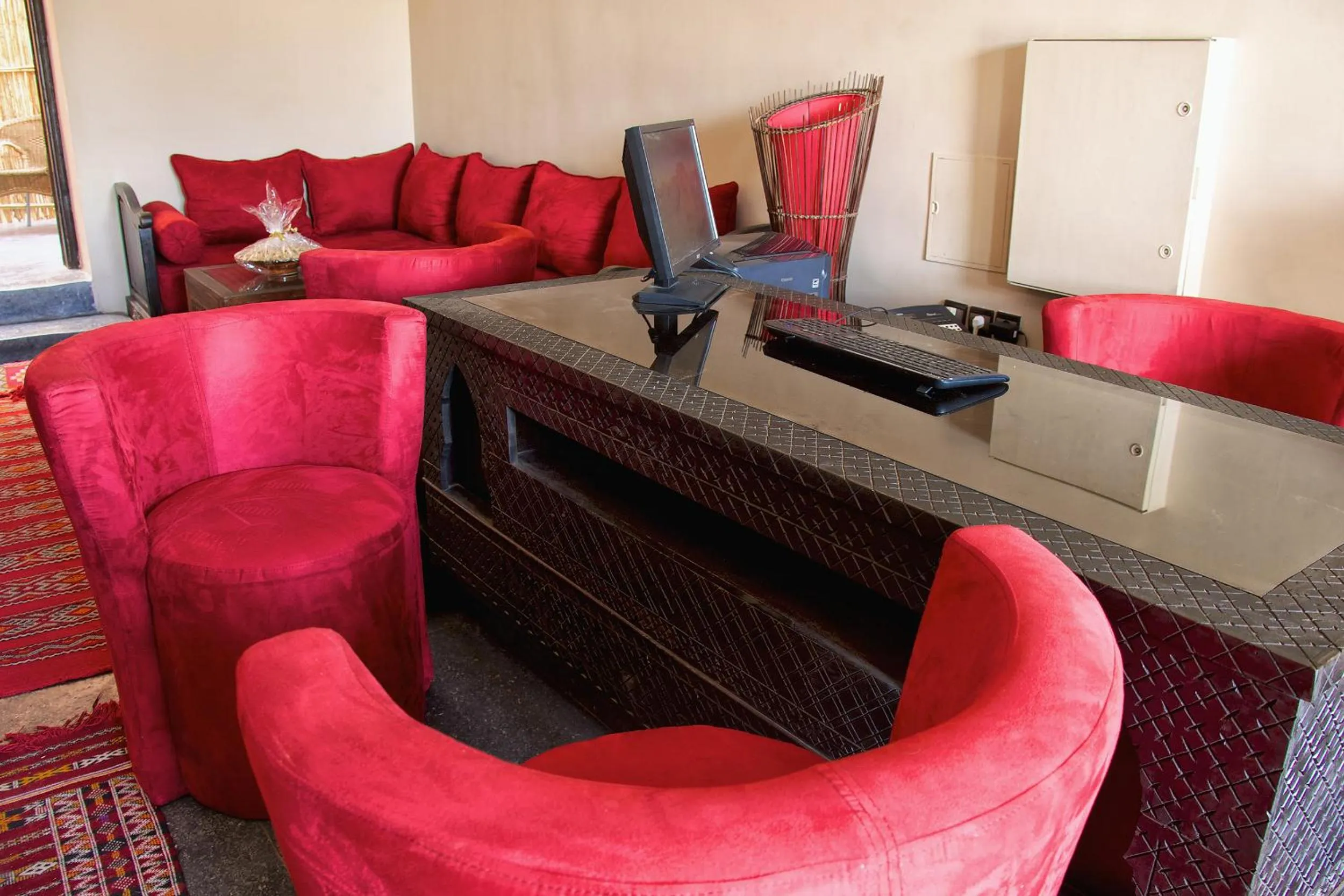 Lobby or reception in Hotel Azoul