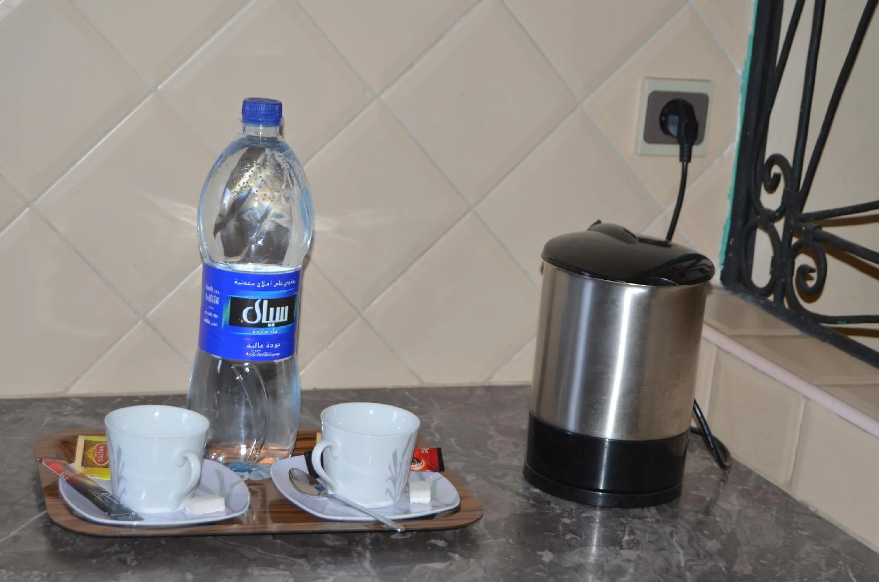 Coffee/tea facilities in Hotel Azoul