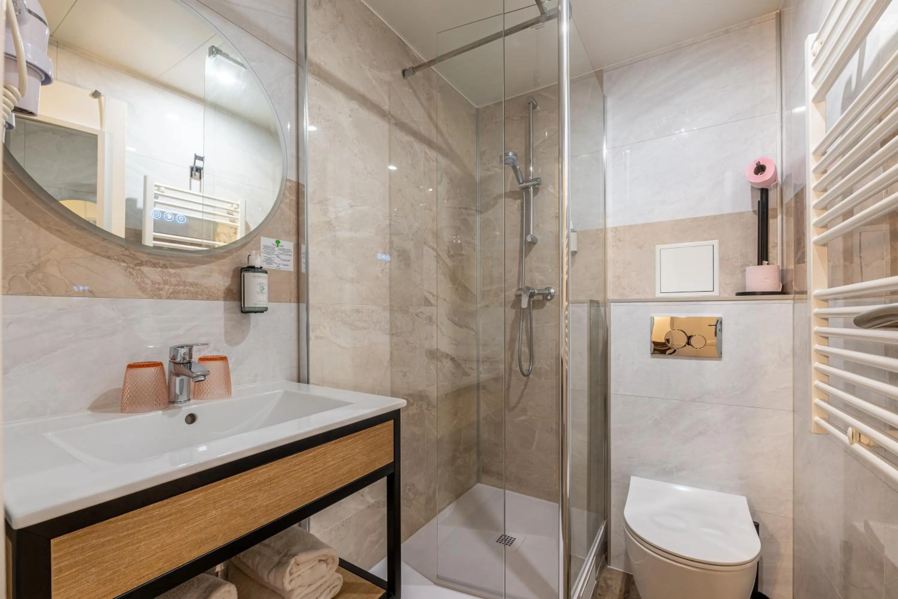 Bathroom in Relais Bergson