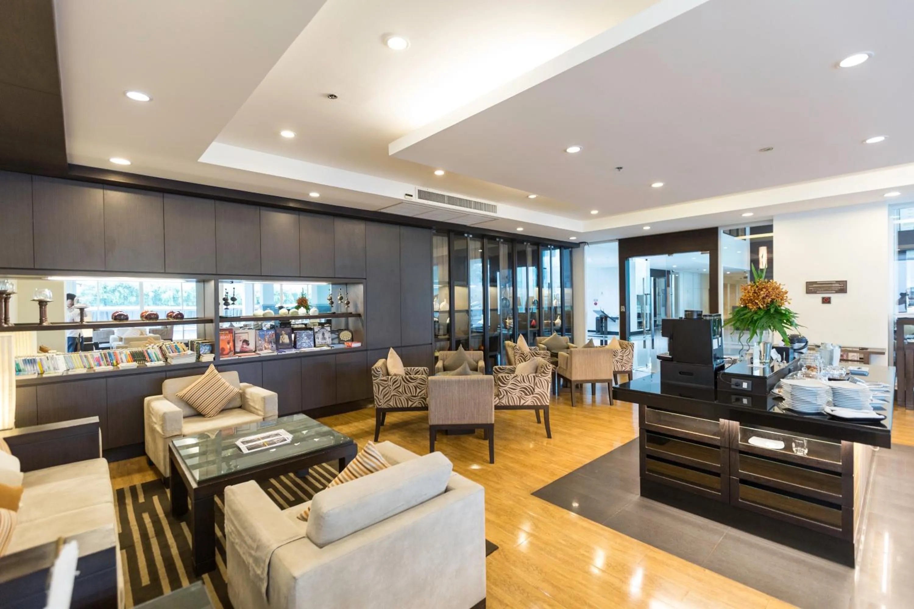 Coffee/tea facilities in Kantary Hotel Kabinburi