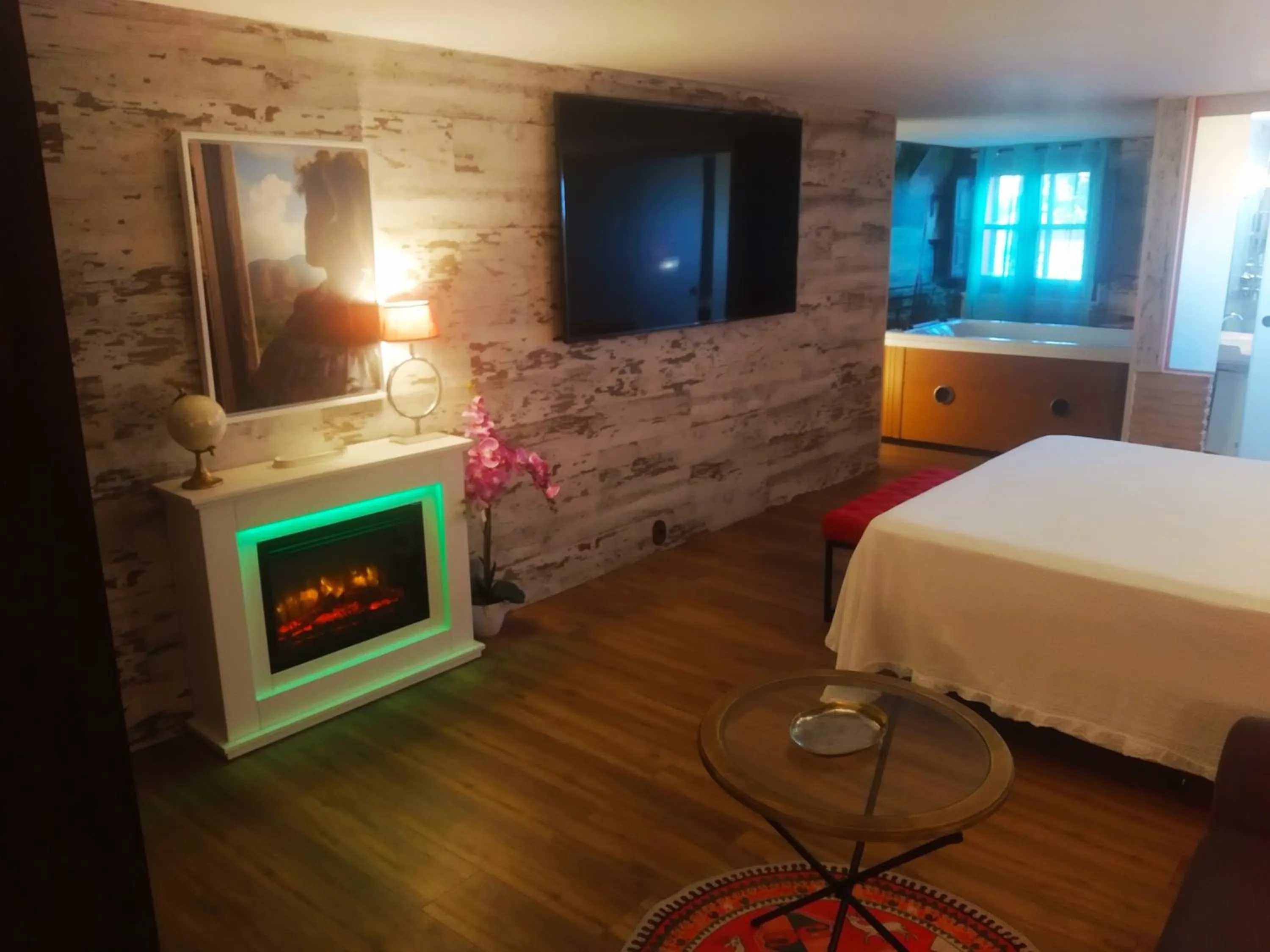 Bedroom, Bed in Hotel Boutique Real Posada De Liena con jacuzzi y Restaurante Liena