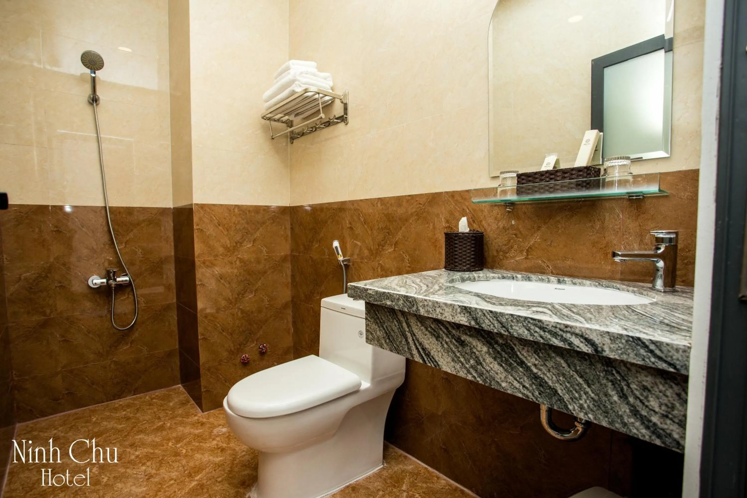 Bathroom in Khách Sạn Ninh Chữ