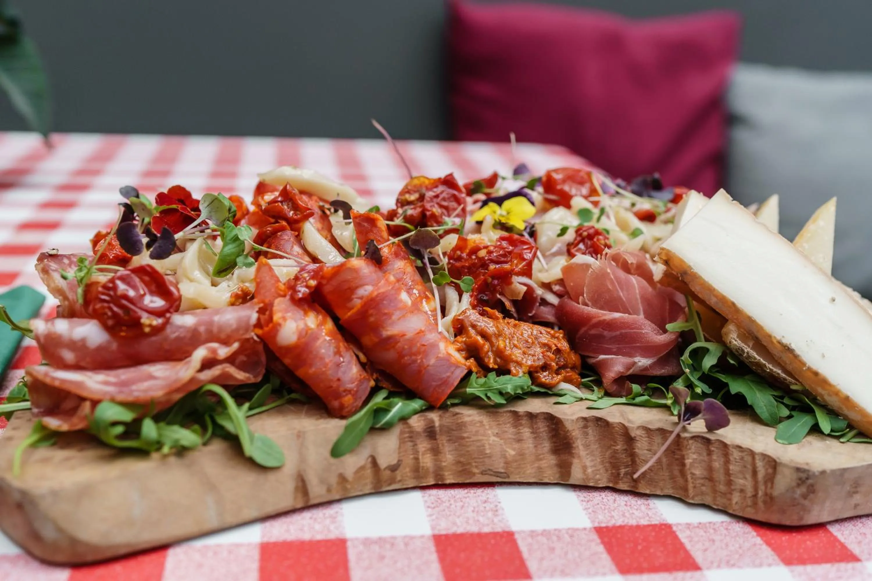 The Limes By Luigis Al Fresco