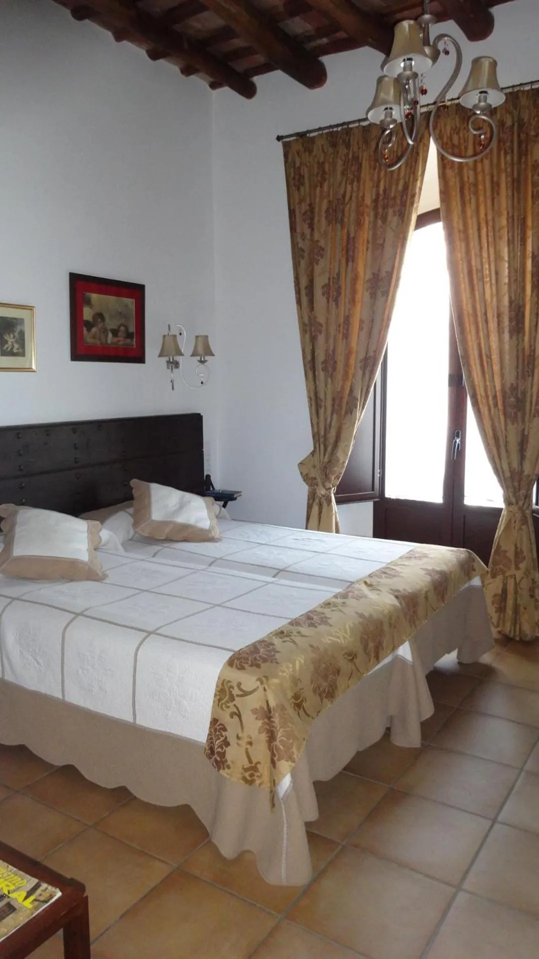 Bed in La Posada Del Infante