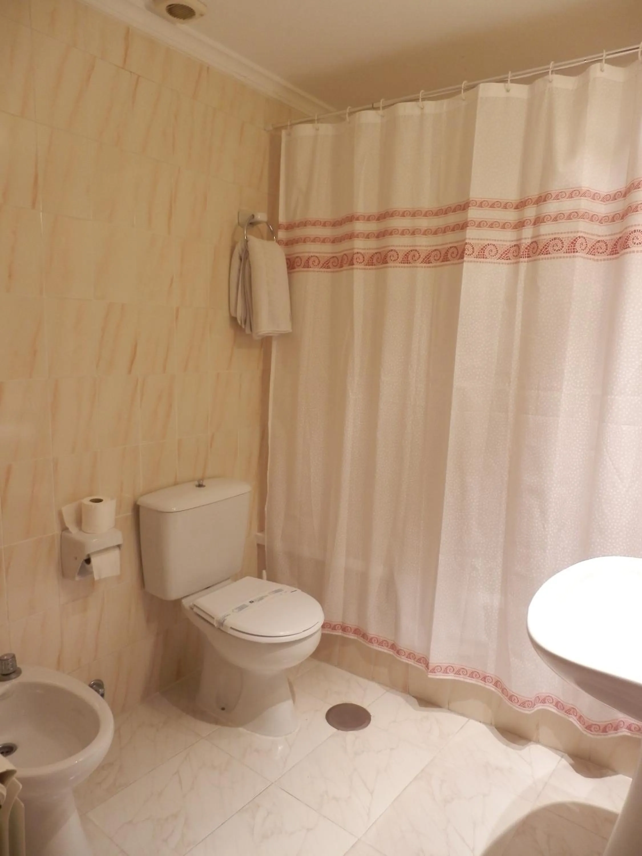 Bathroom in Hotel Restaurante Salvadora